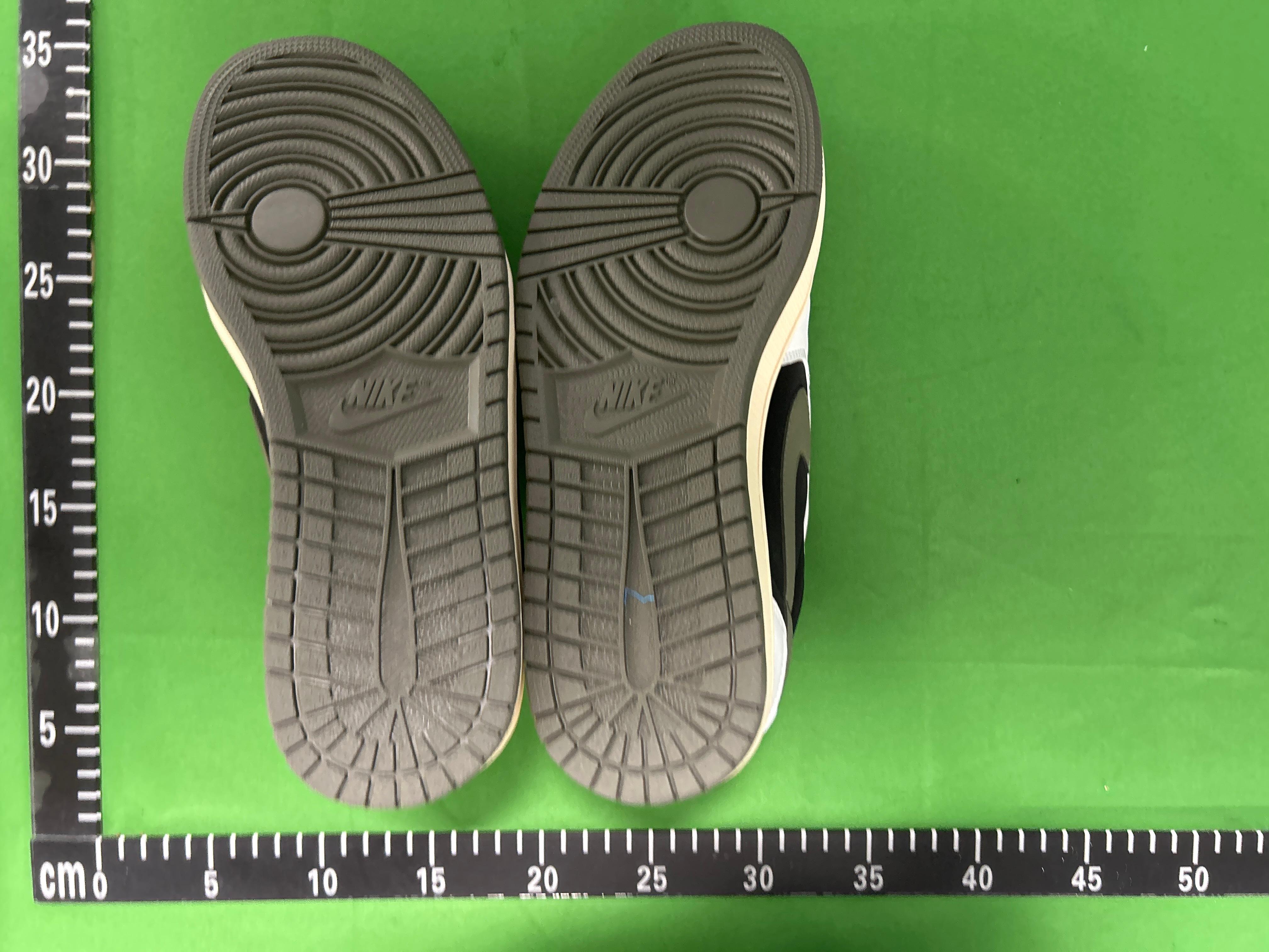 Foto QC 6 de Jordan 1 Retro Low OG SP Travis Scott Black Phantom DM7866-001