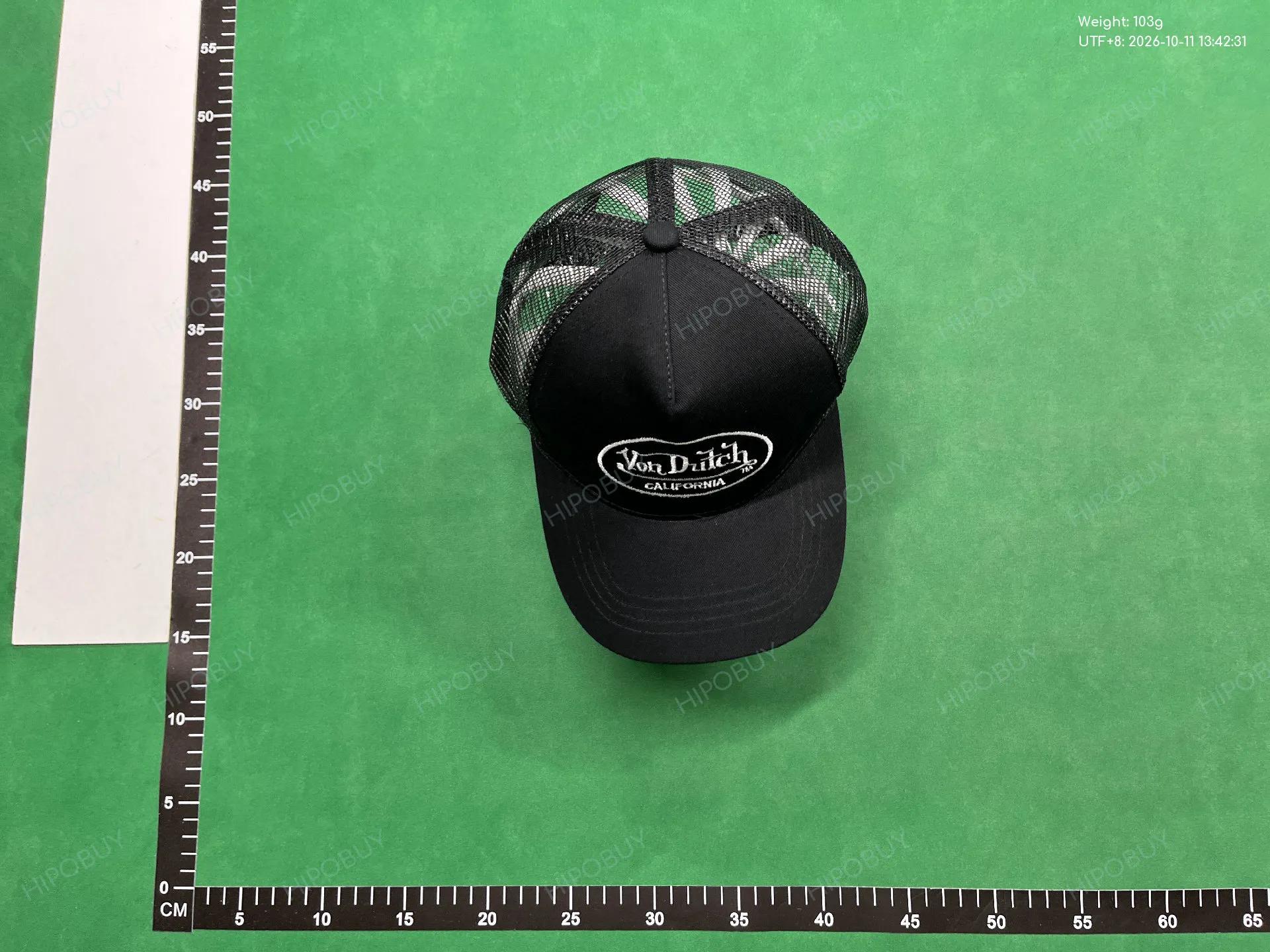 Foto QC 1 de Von Dutch Logo Trucker Cap Navy Red