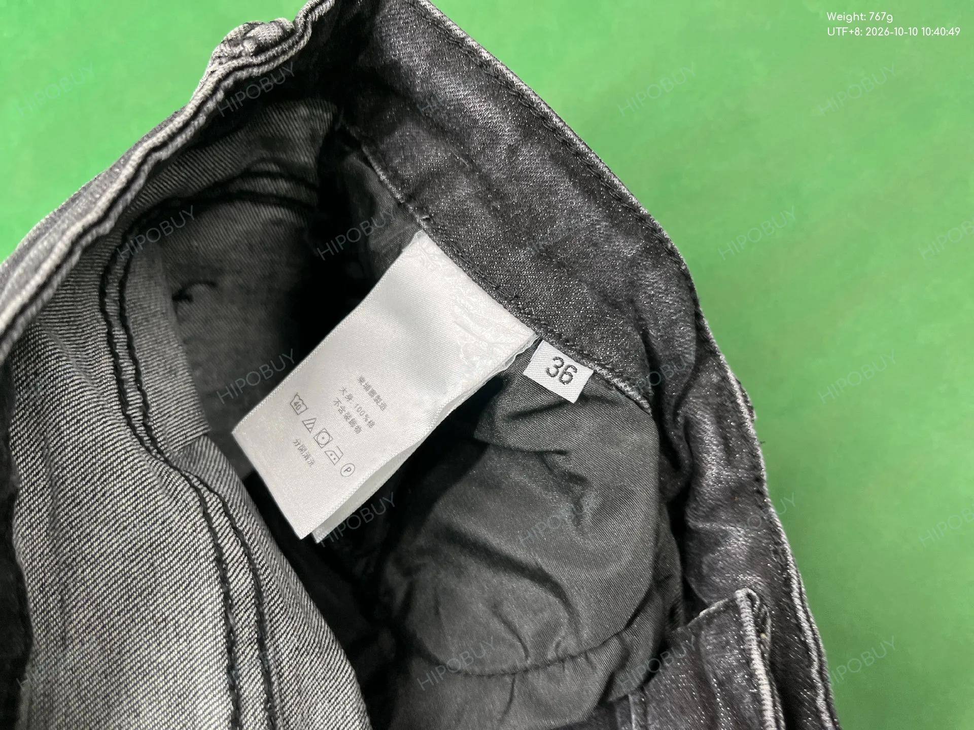 Foto QC 5 de Amiri Jeans Distressed Patch Straight Black
