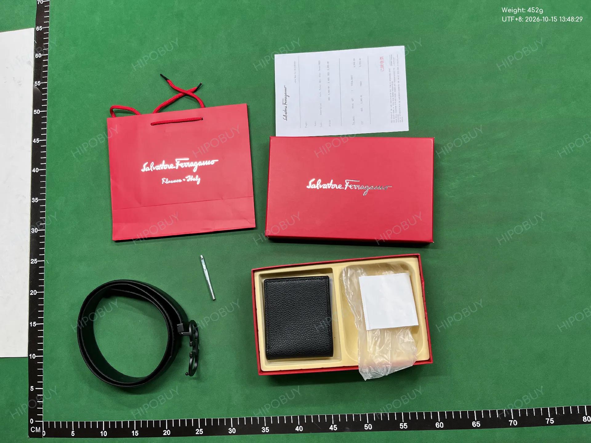 Foto QC 7 de Ferragamo Gancini Reversible Belt Red White Gancini Embossed