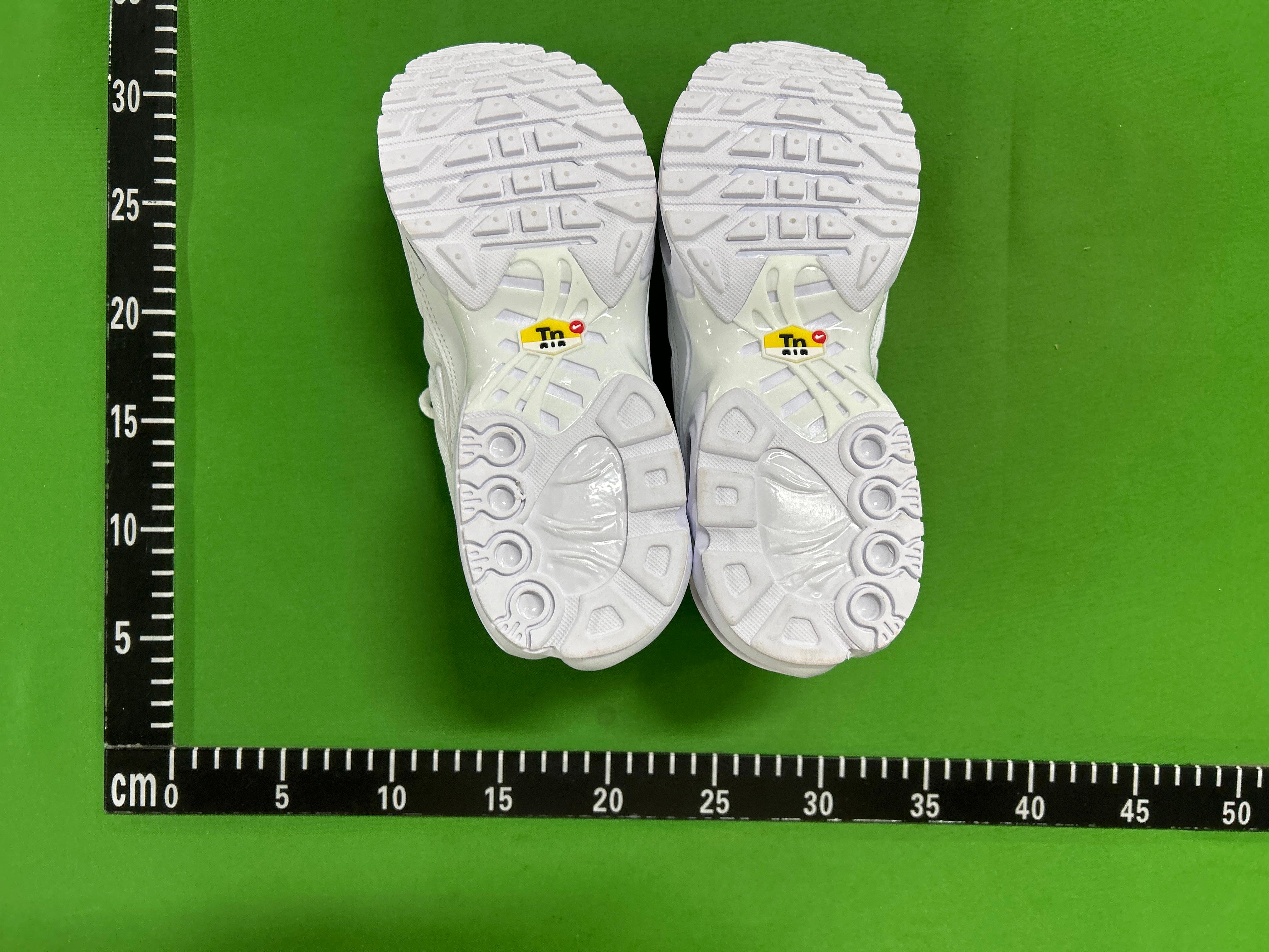 Foto QC 6 de Nike Air Max Plus Panda FV6264-001