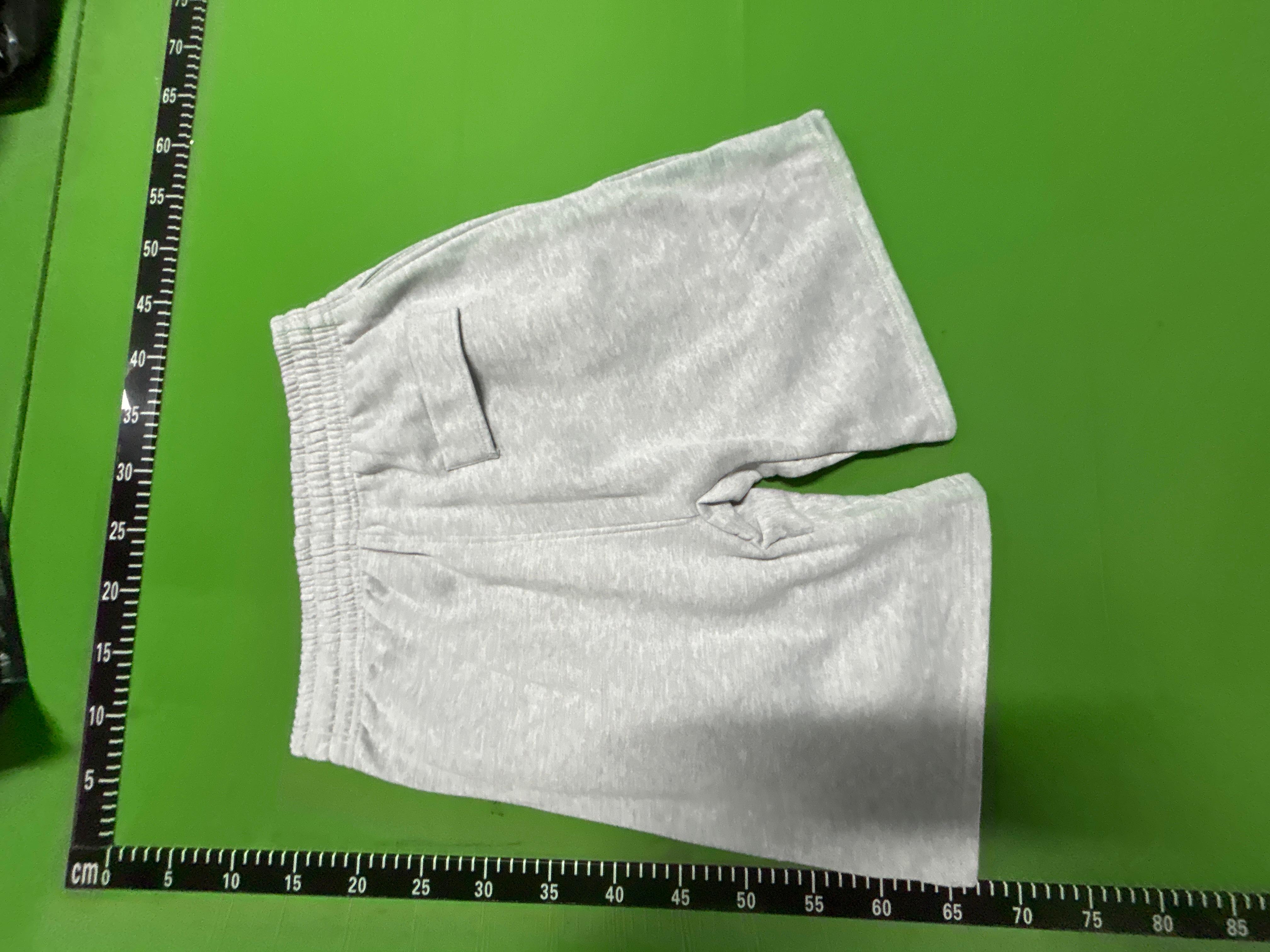 Foto QC 7 de Corteiz Alcatraz Cargo Shorts Beige