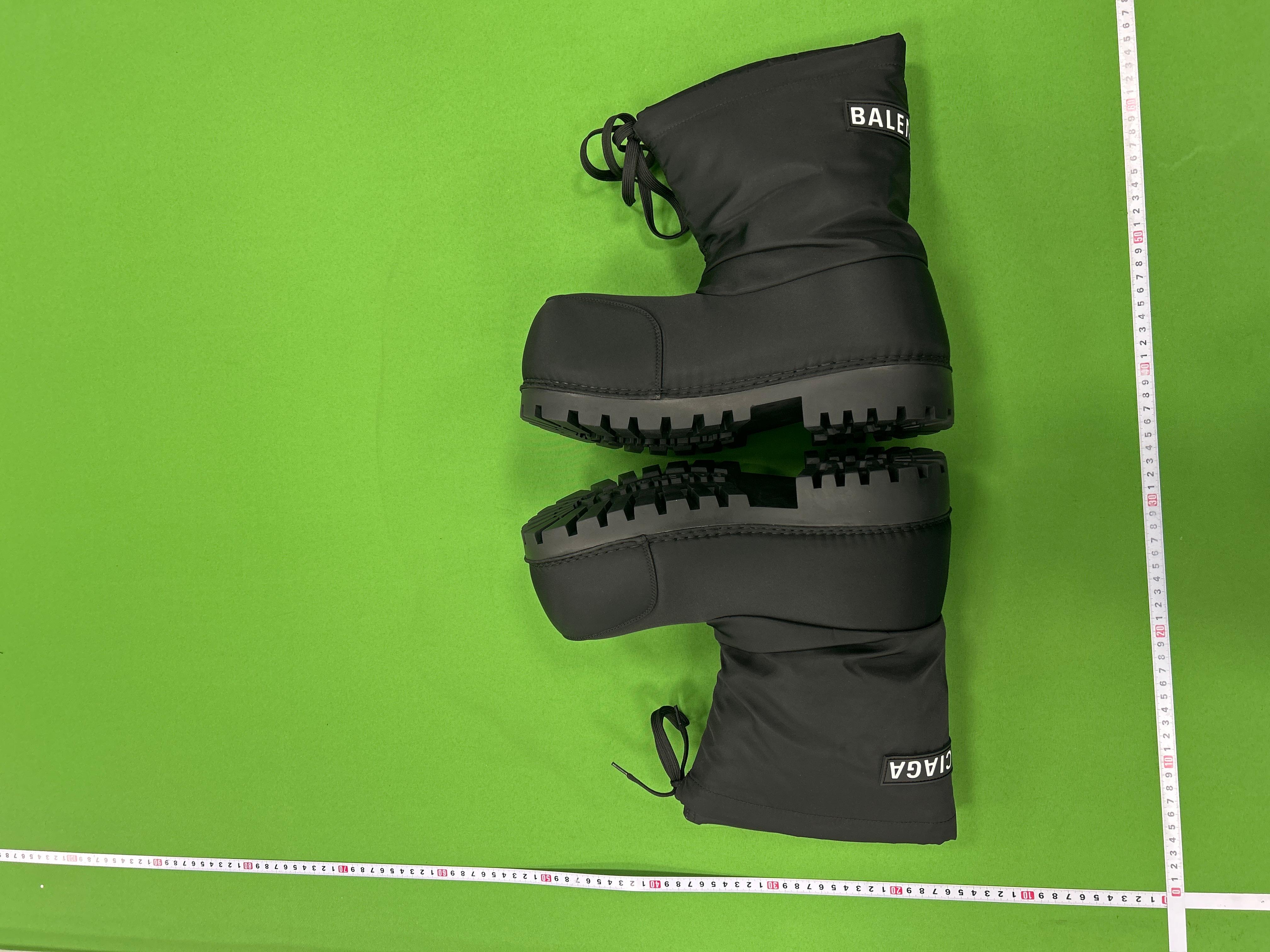 Foto QC 7 de Balenciaga Alaska Snow Boot Faux Fur
