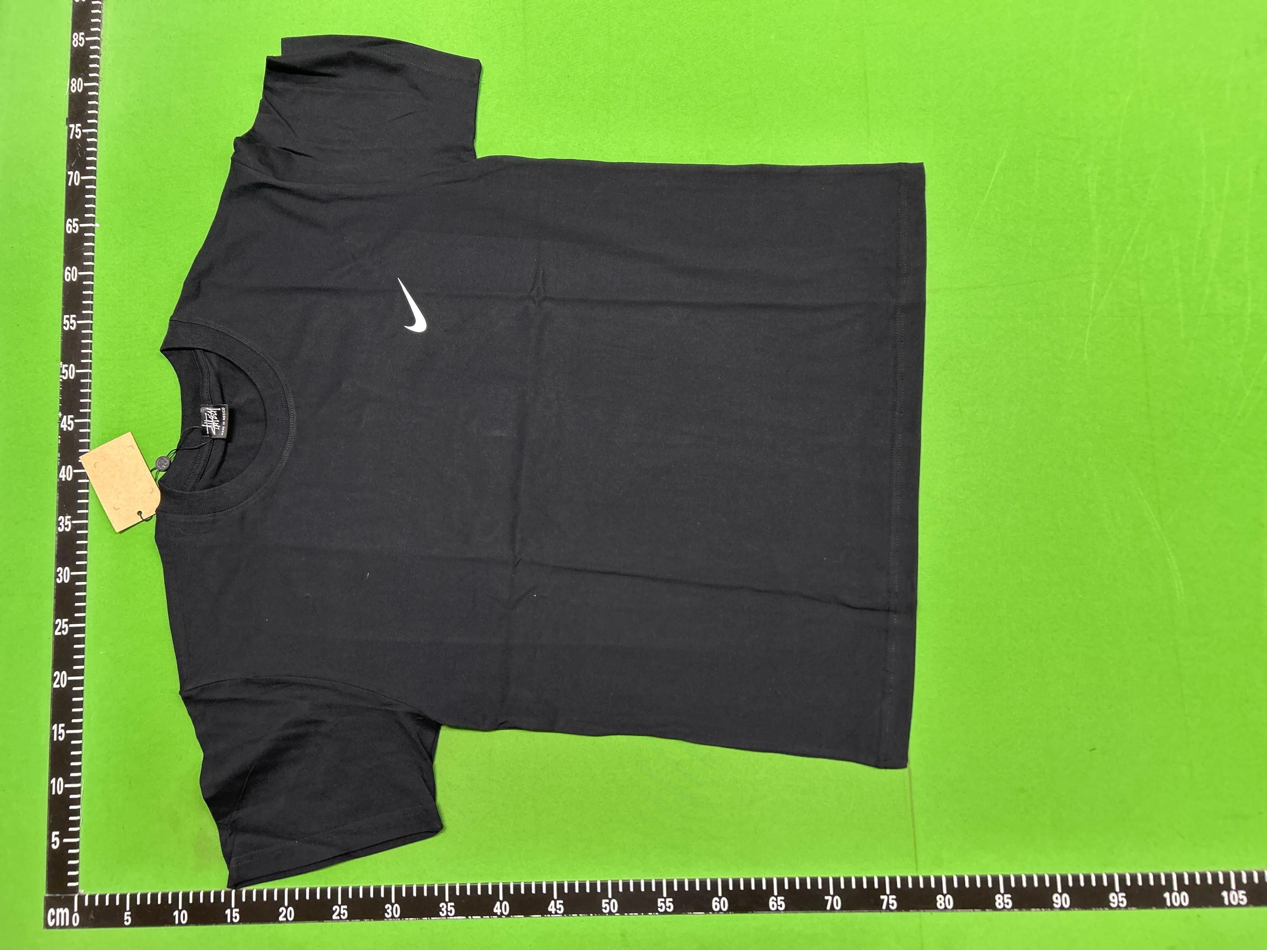 Foto QC 3 de Stüssy T-shirt Strawberry World Tour White