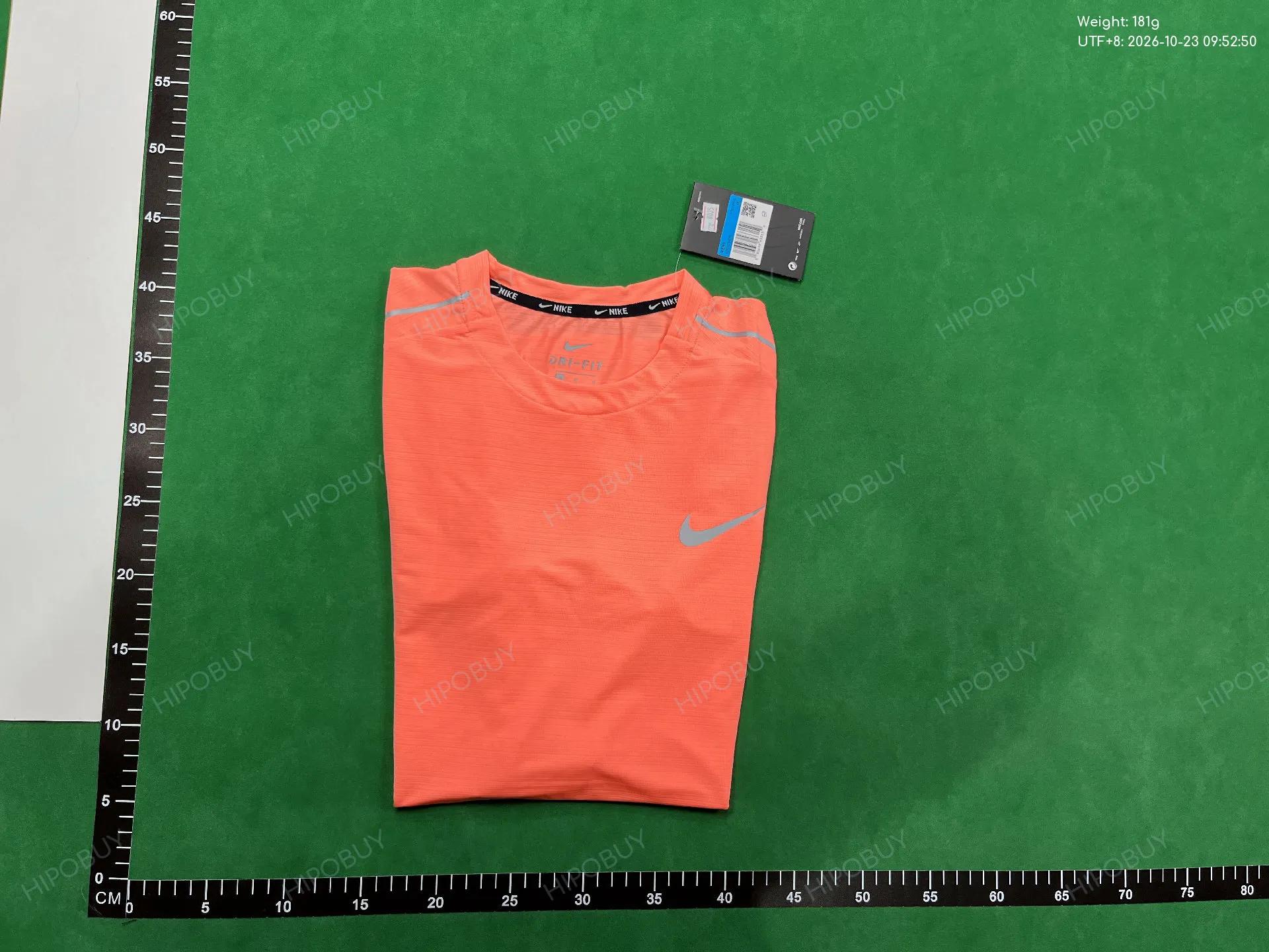 Foto QC 8 de Nike Dri-FIT T-shirt White