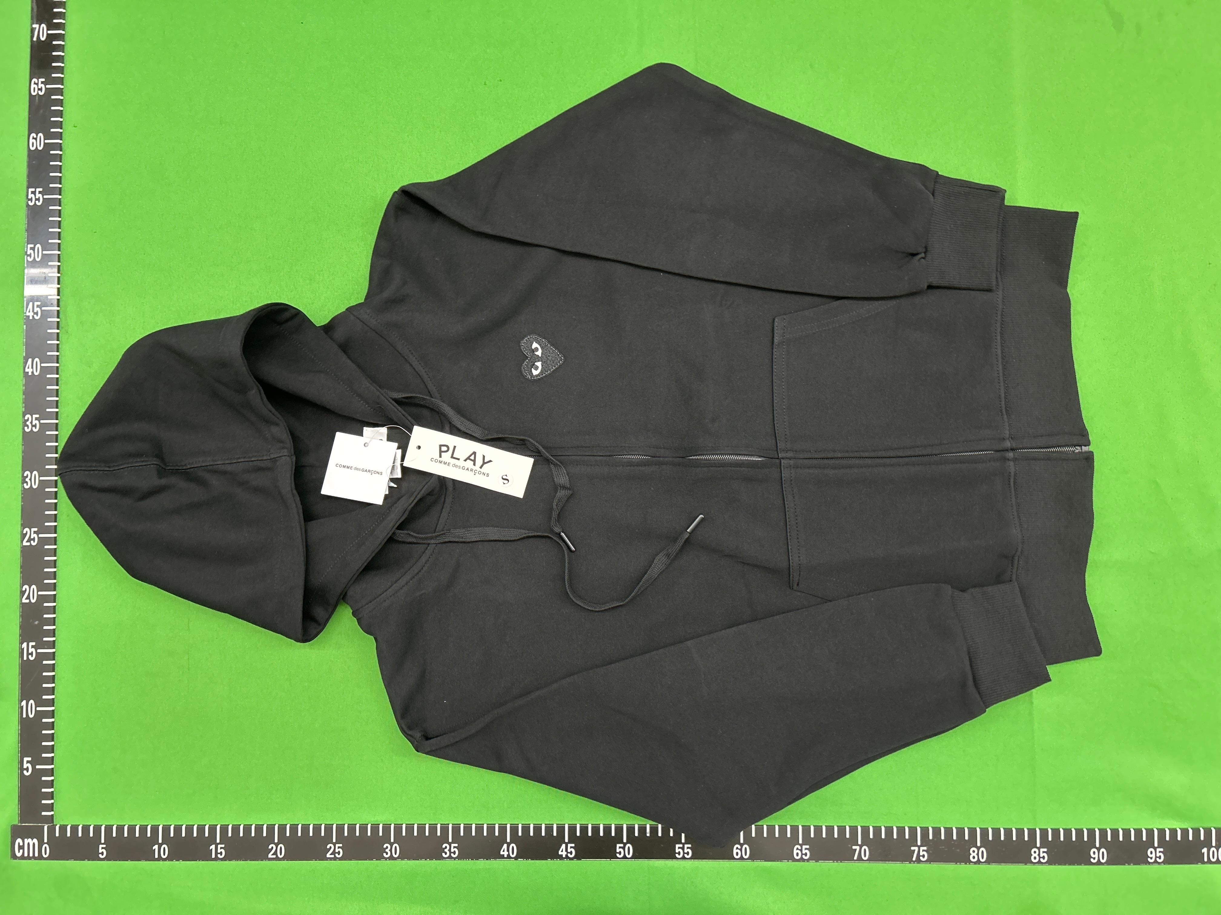 Foto QC 3 de Comme des Garçons Play Holiday Emoji Hoodie Off-White