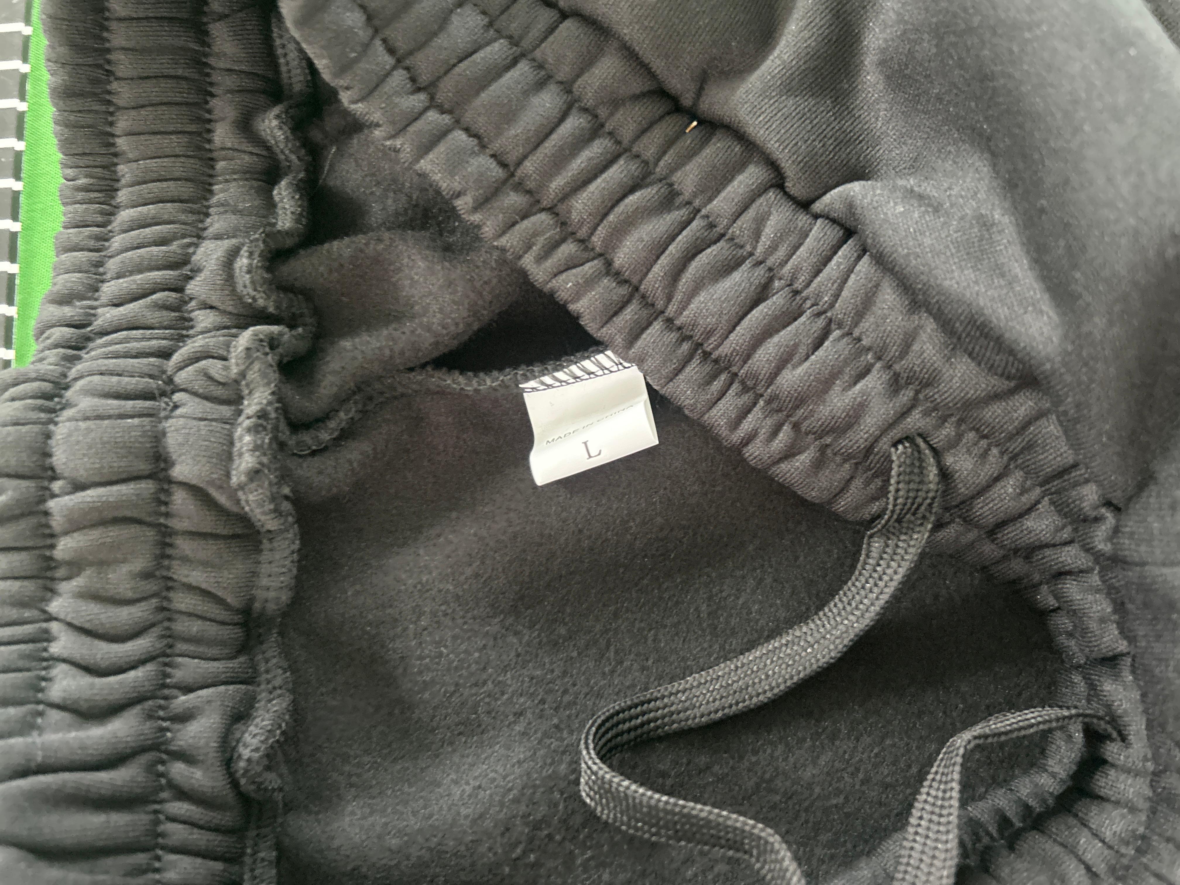 Foto QC 4 de Fear of God Essentials 1977 Hoodie Black