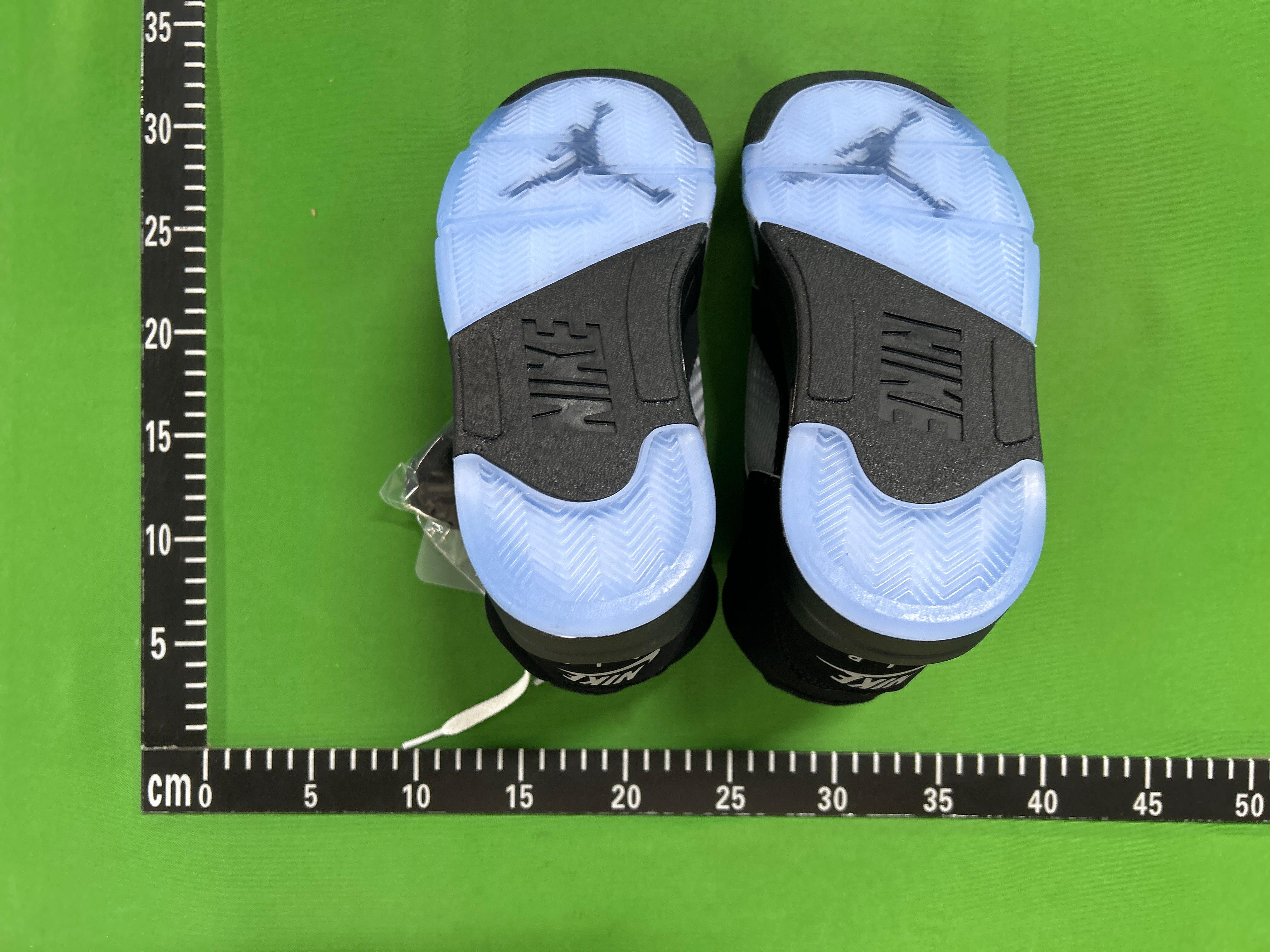 Foto QC 6 de Jordan 5 Retro Wolf Grey 136027-005