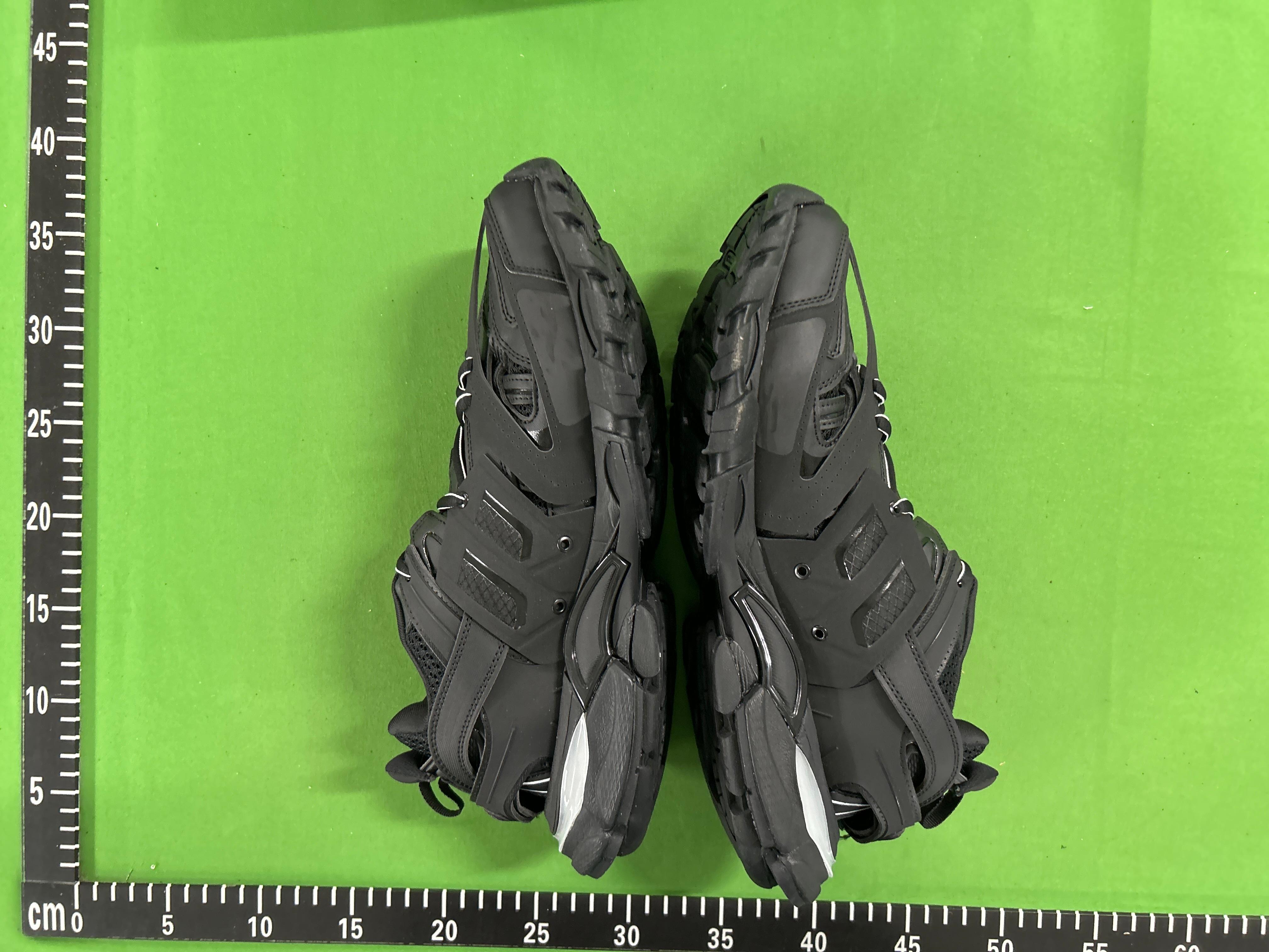 Foto QC 4 de Balenciaga Track LED Trainer Black White 542023 W3AC1 1090