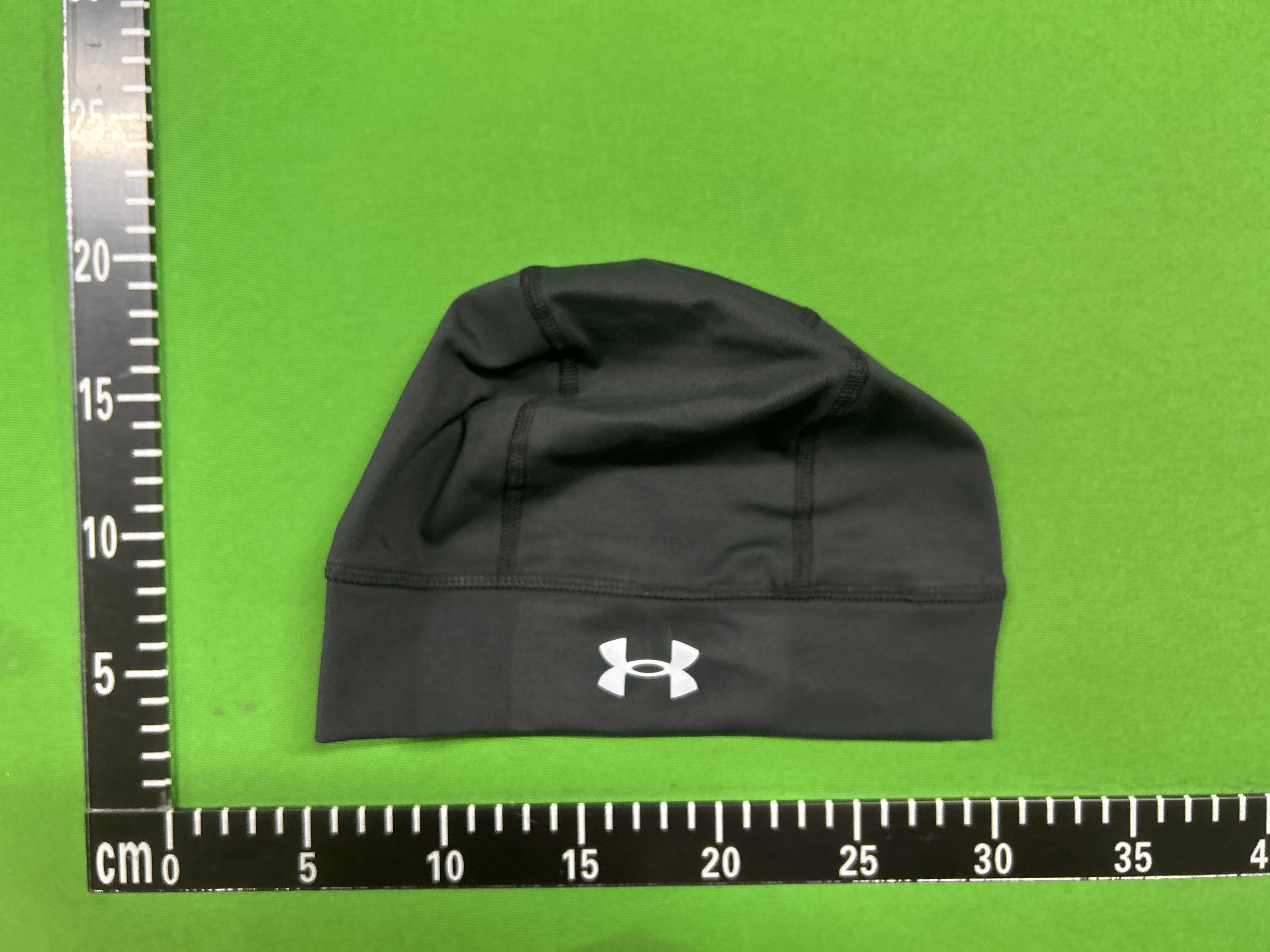 Foto QC 7 de Under Armour Beanie Black