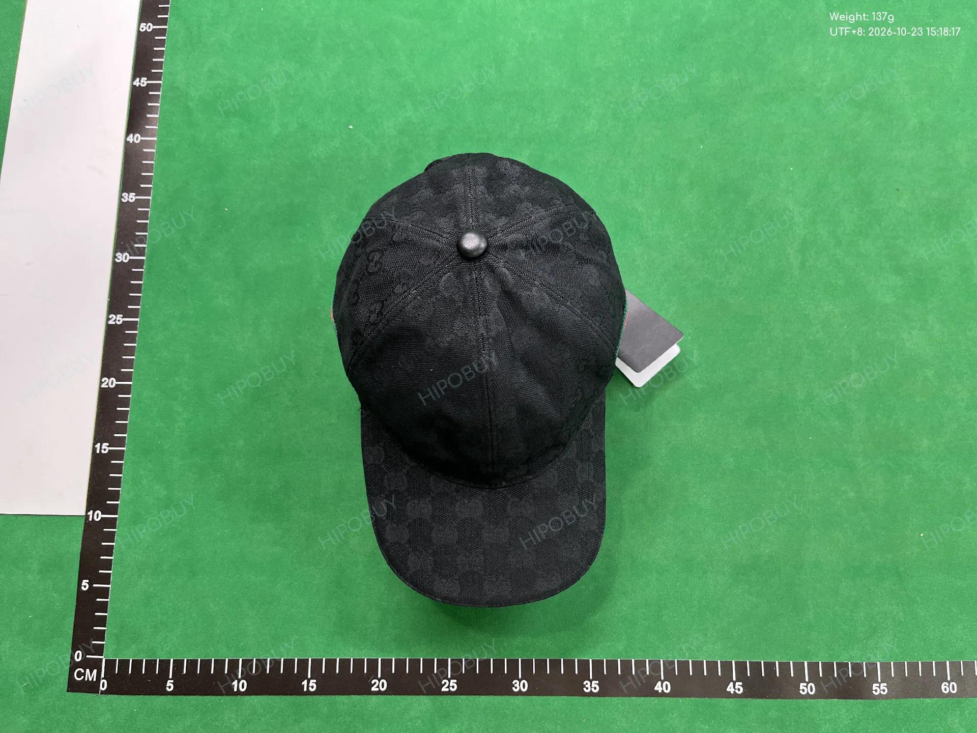 Foto QC 7 de Gucci Original GG Canvas Web Cap Beige