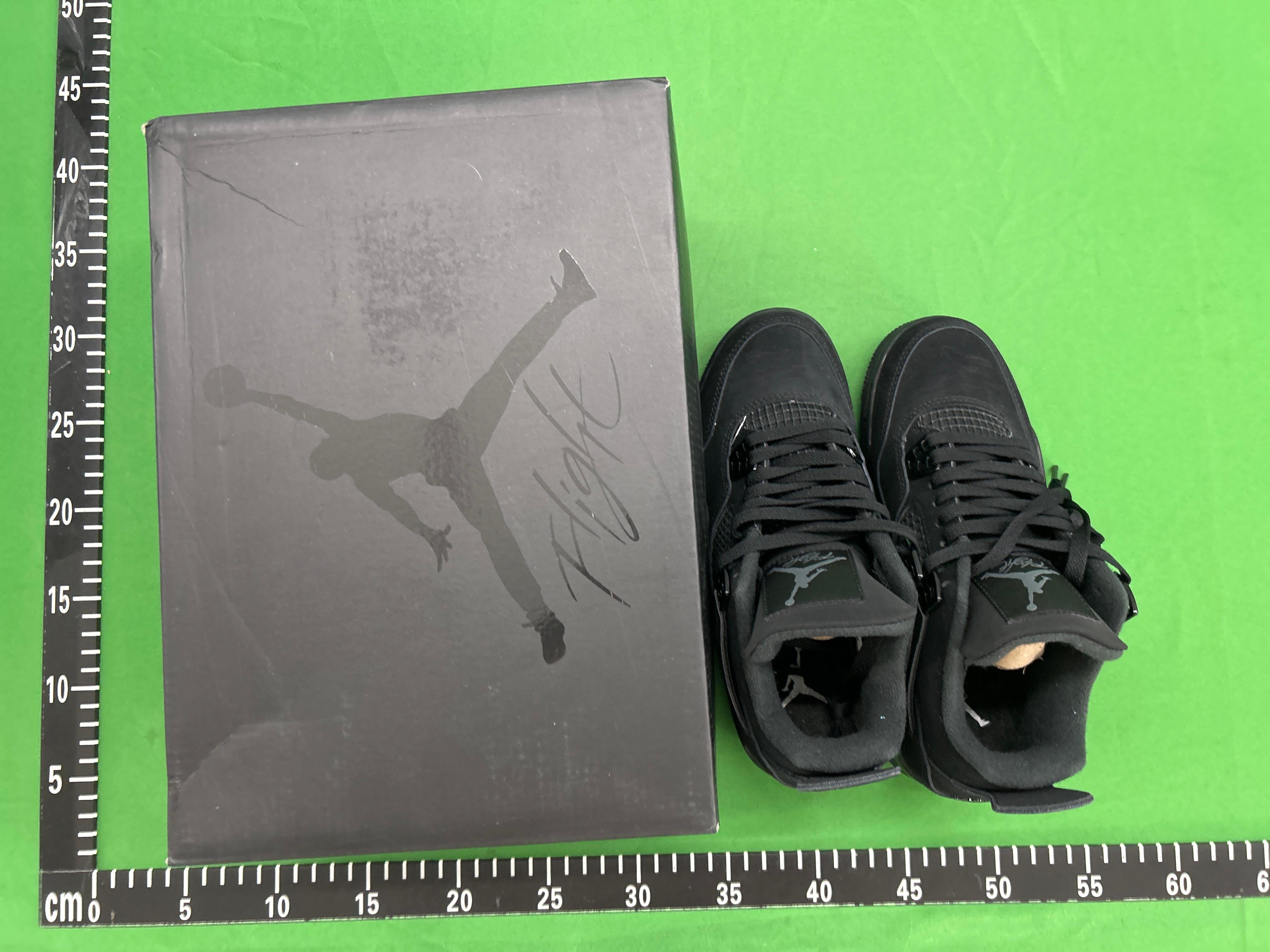 Foto QC 3 de Jordan 4 Retro Black Cat CU1110-010