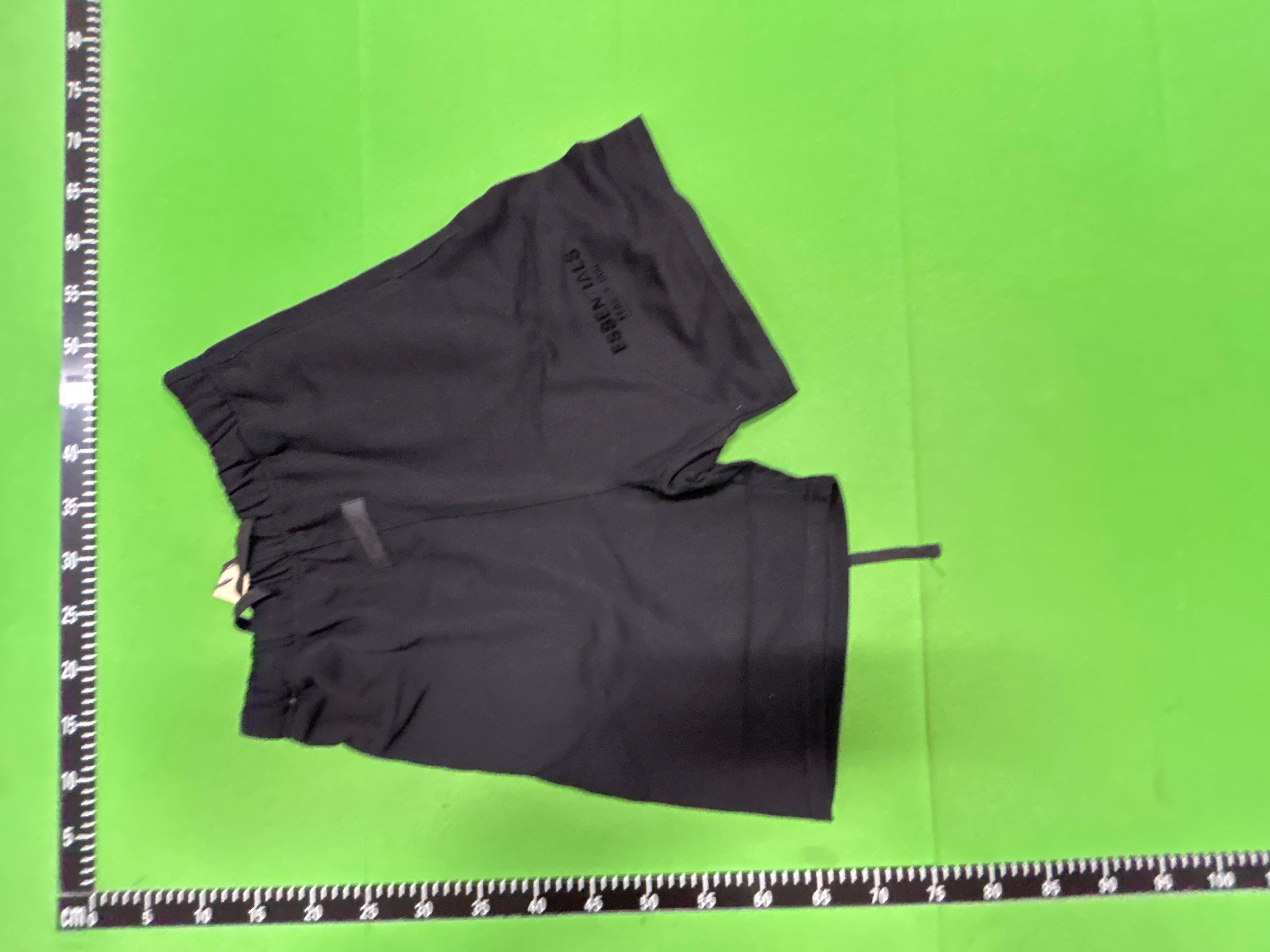 Foto QC 3 de Fear of God Essentials Sweat Shorts Loose Grey