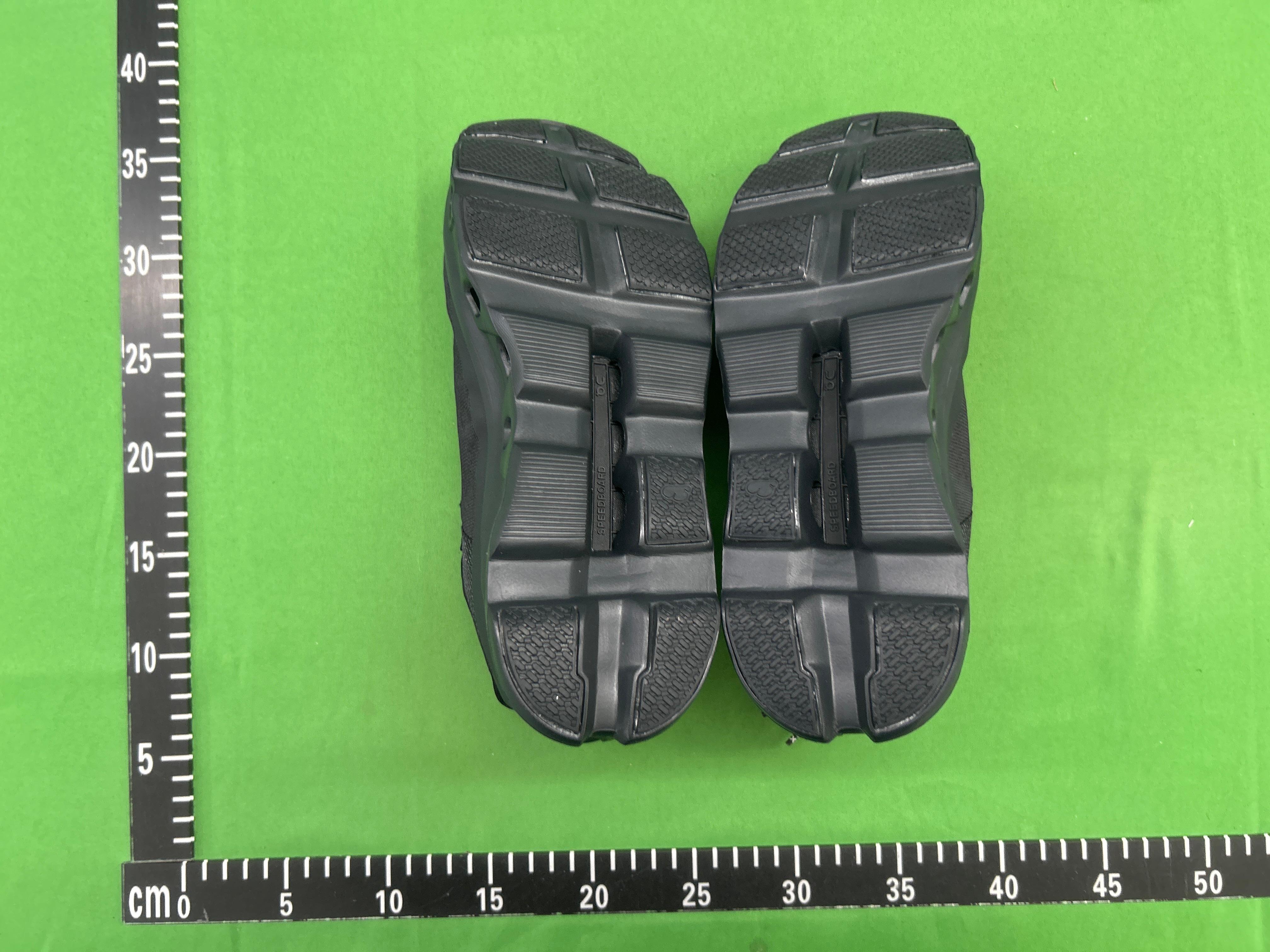 Foto QC 6 de On Cloudmonster Low Moon Fawn 61.97785