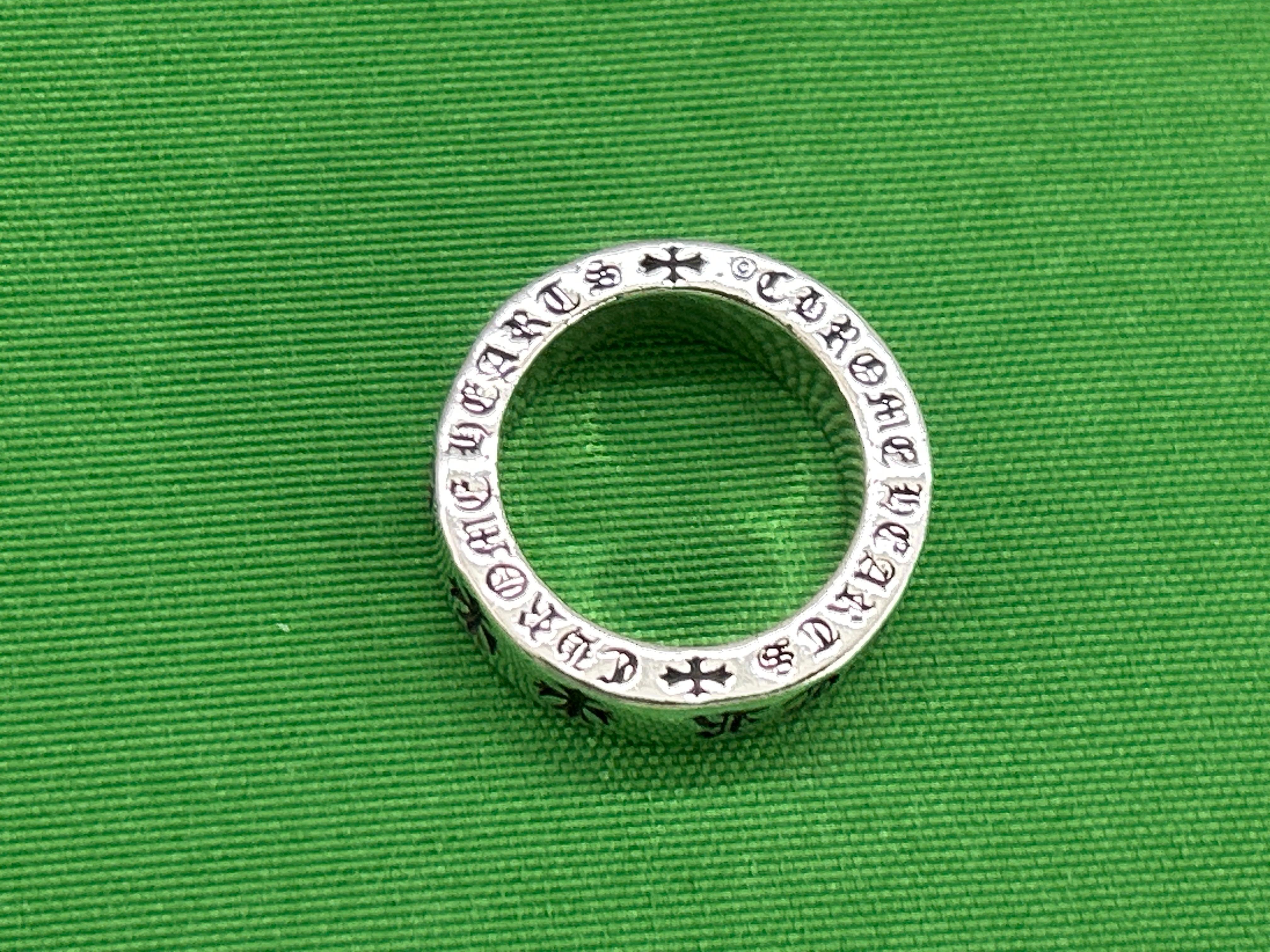Foto QC 6 de Chrome Hearts Ring Silver Black Diamond Black
