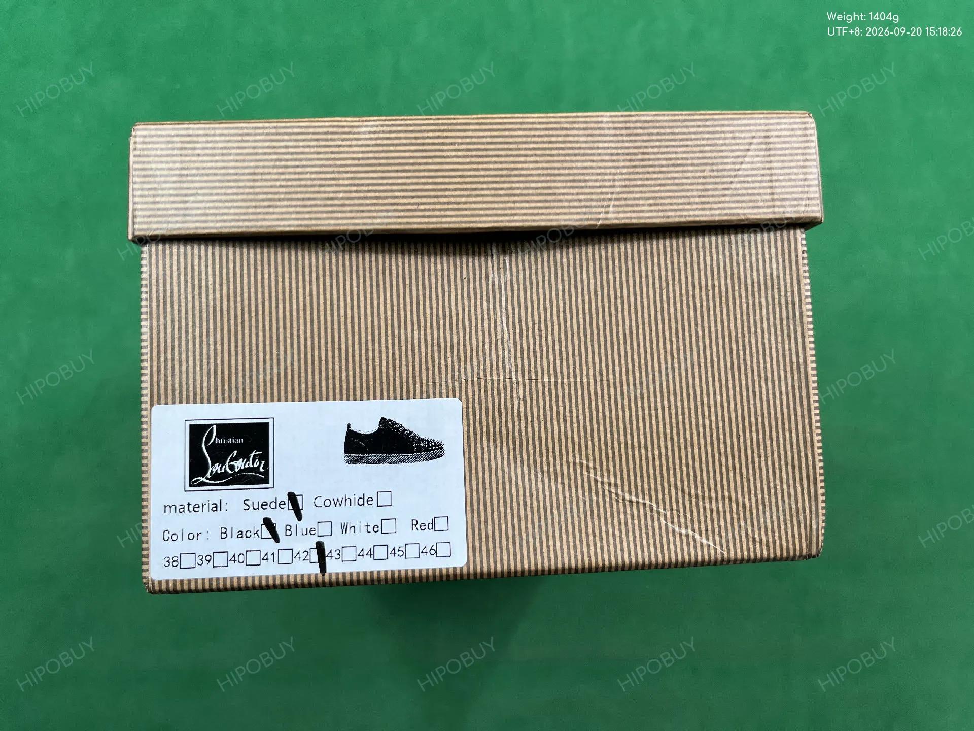 Foto QC 8 de Christian Louboutin Louis Junior Spikes Suede Low-Top Sneakers Blue