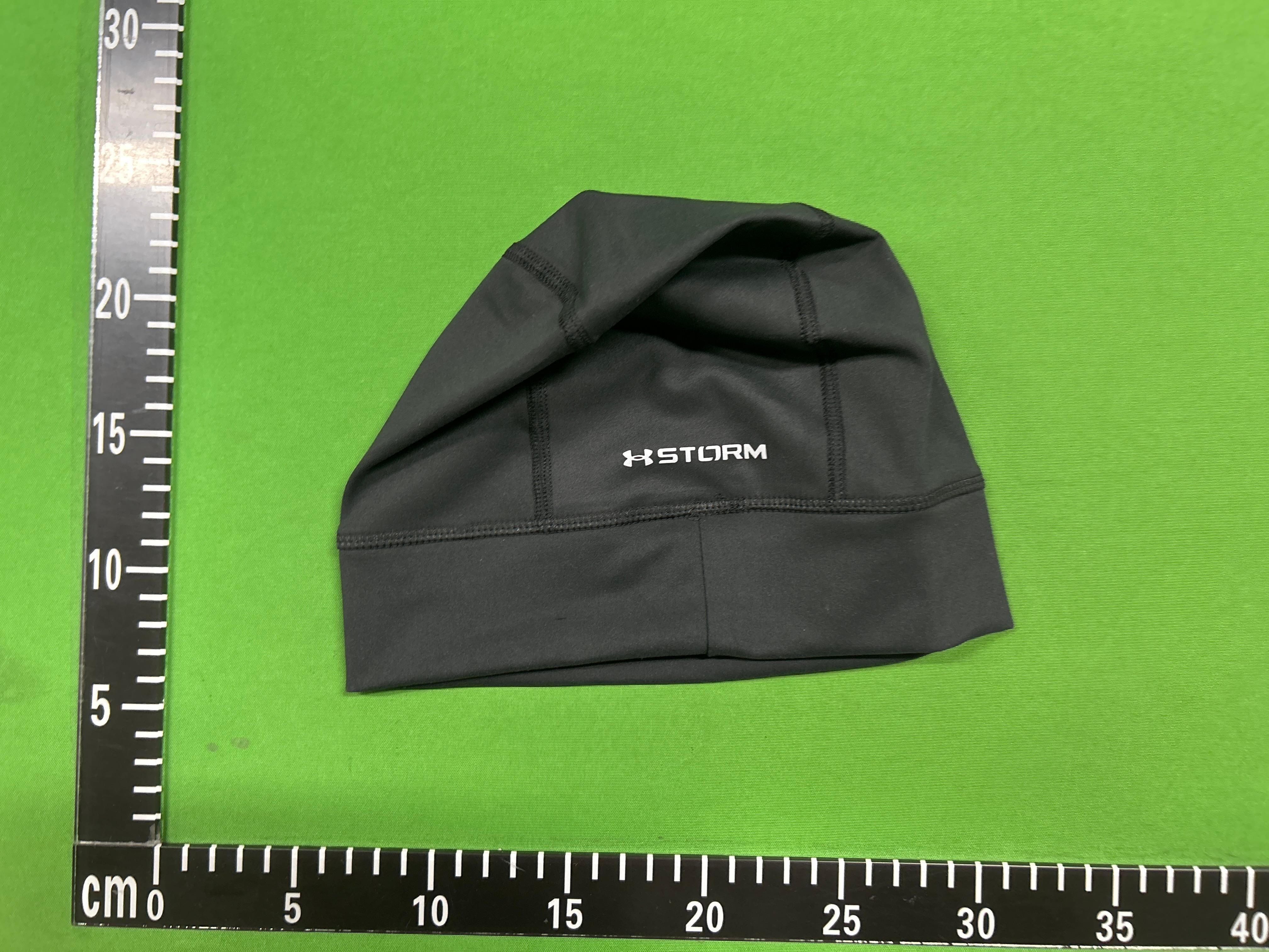 Foto QC 8 de Under Armour Beanie Black