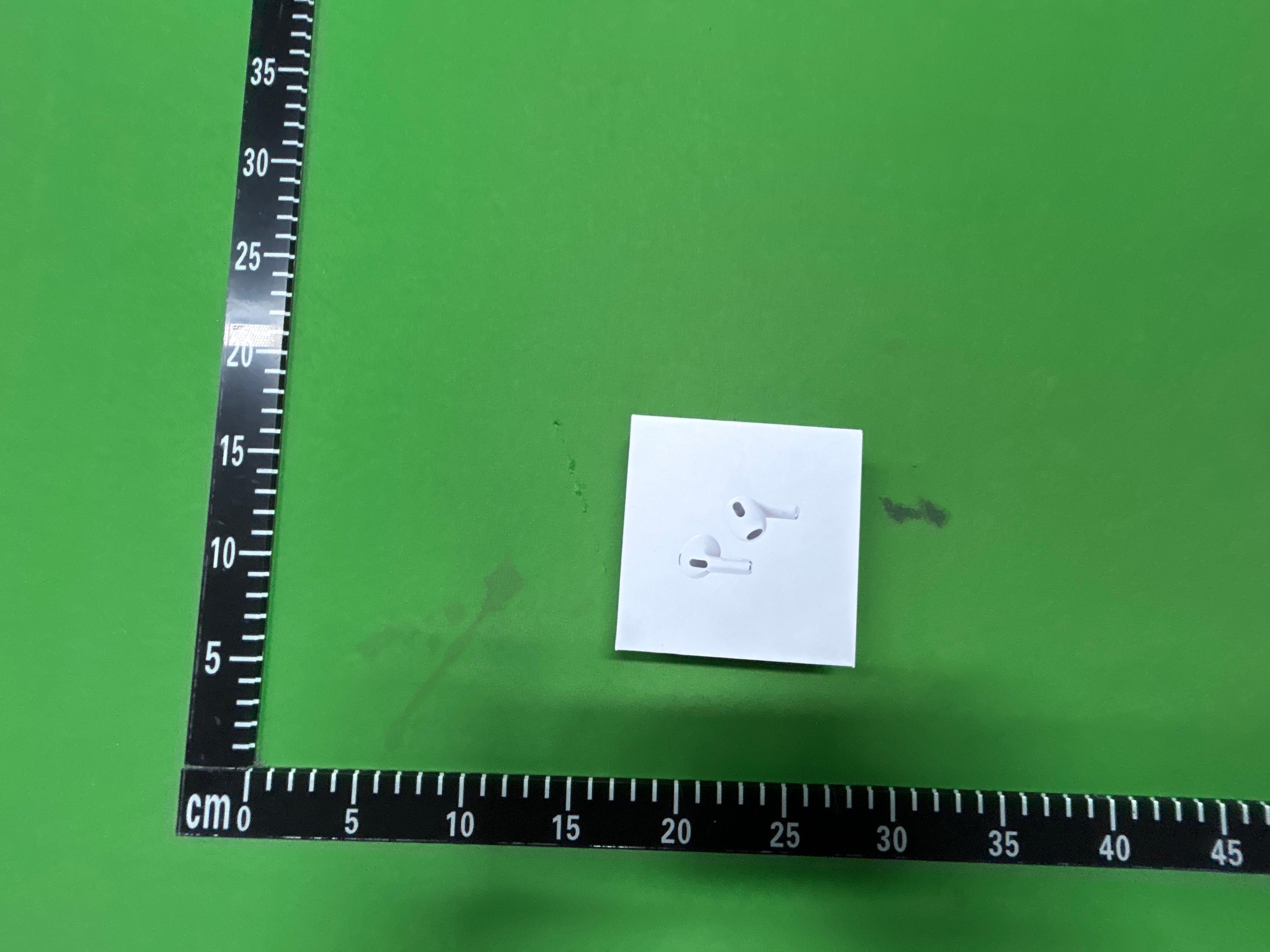 Foto QC 3 de Apple AirPods (3rd Generation) White