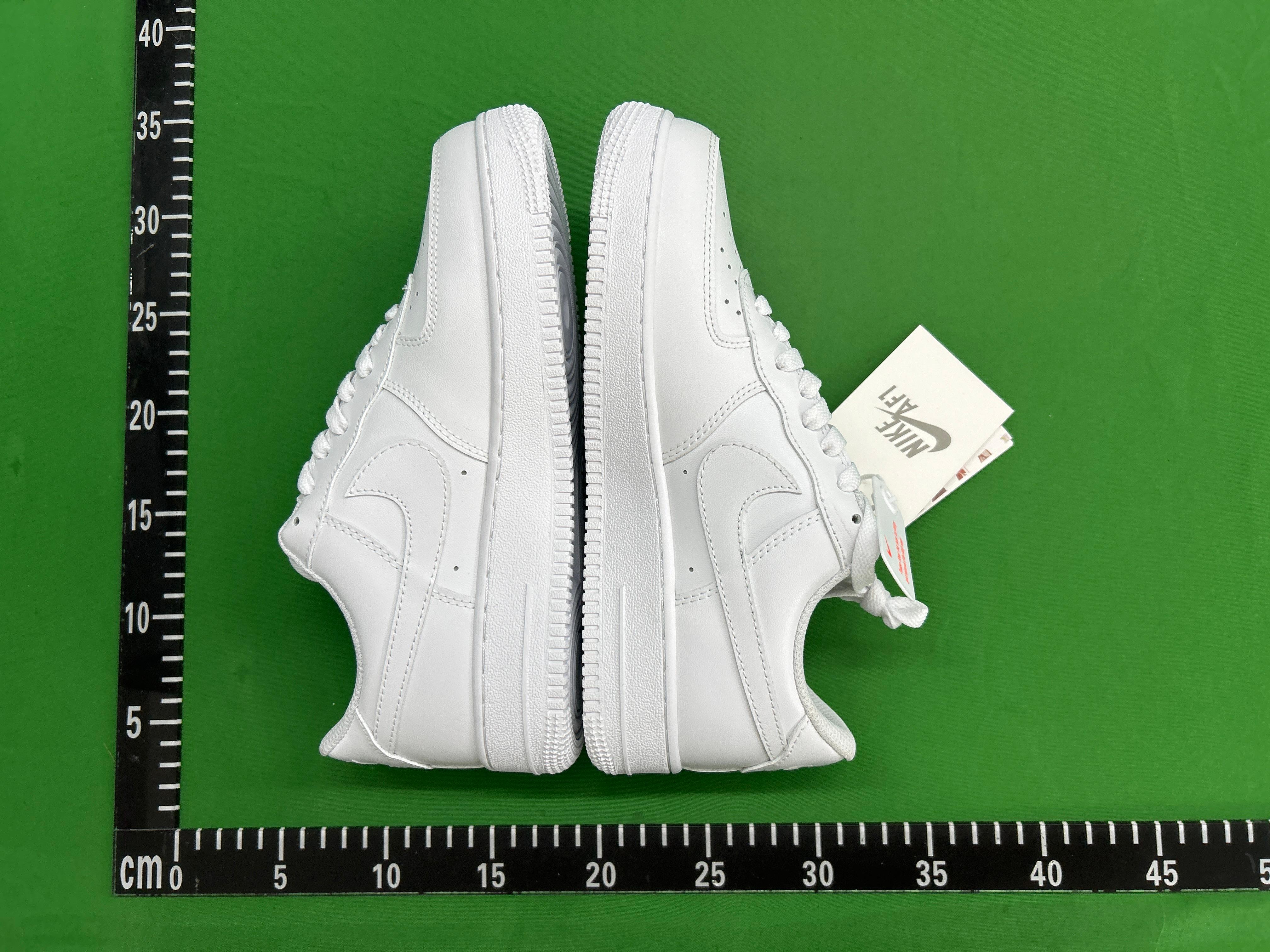 Foto QC 6 de Nike Air Force 1 Mid '07 Triple White CW2289-111