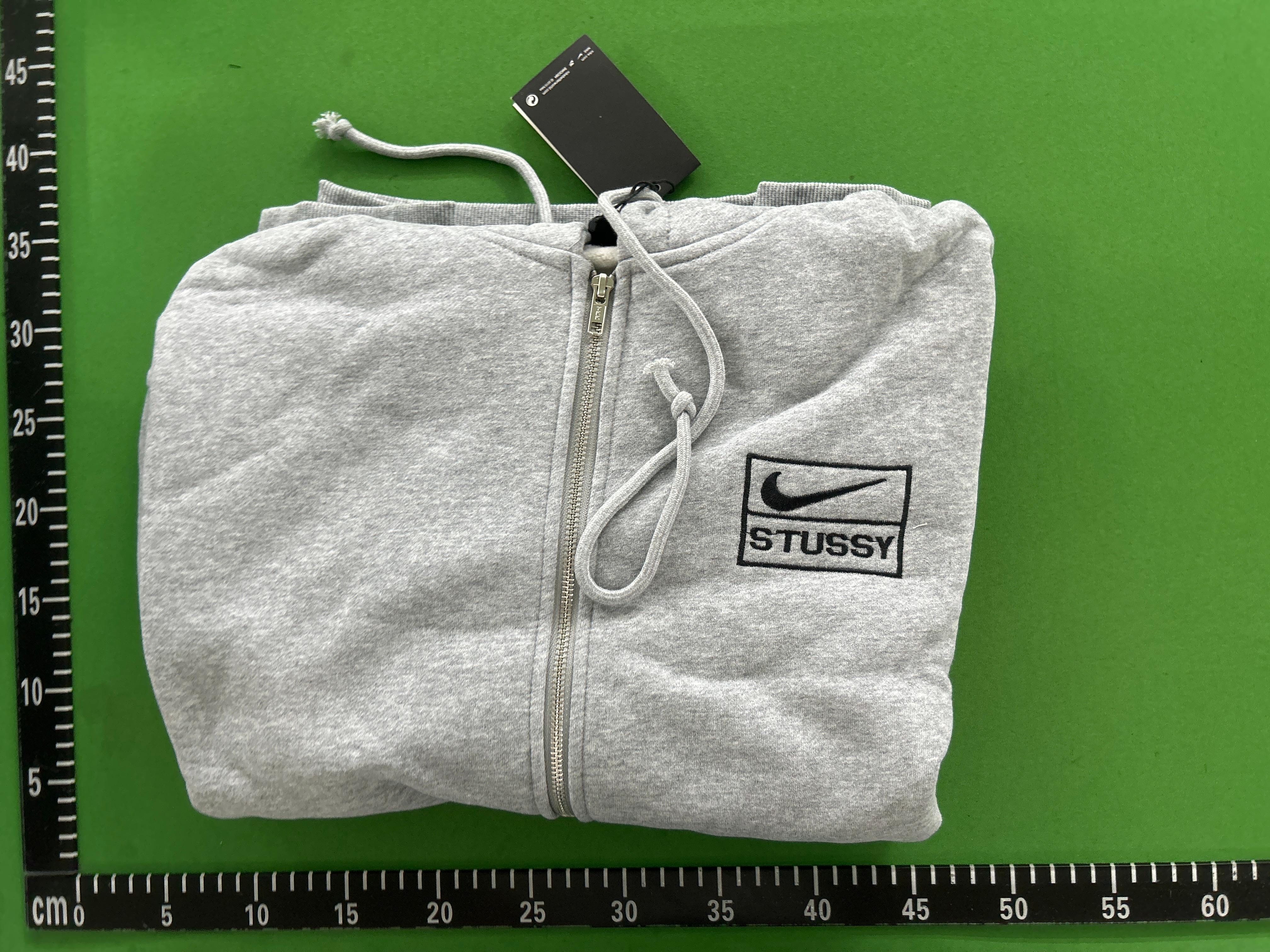 Foto QC 8 de Stussy Basic Stock Logo Thermal Long Sleeve T-shirt Grey
