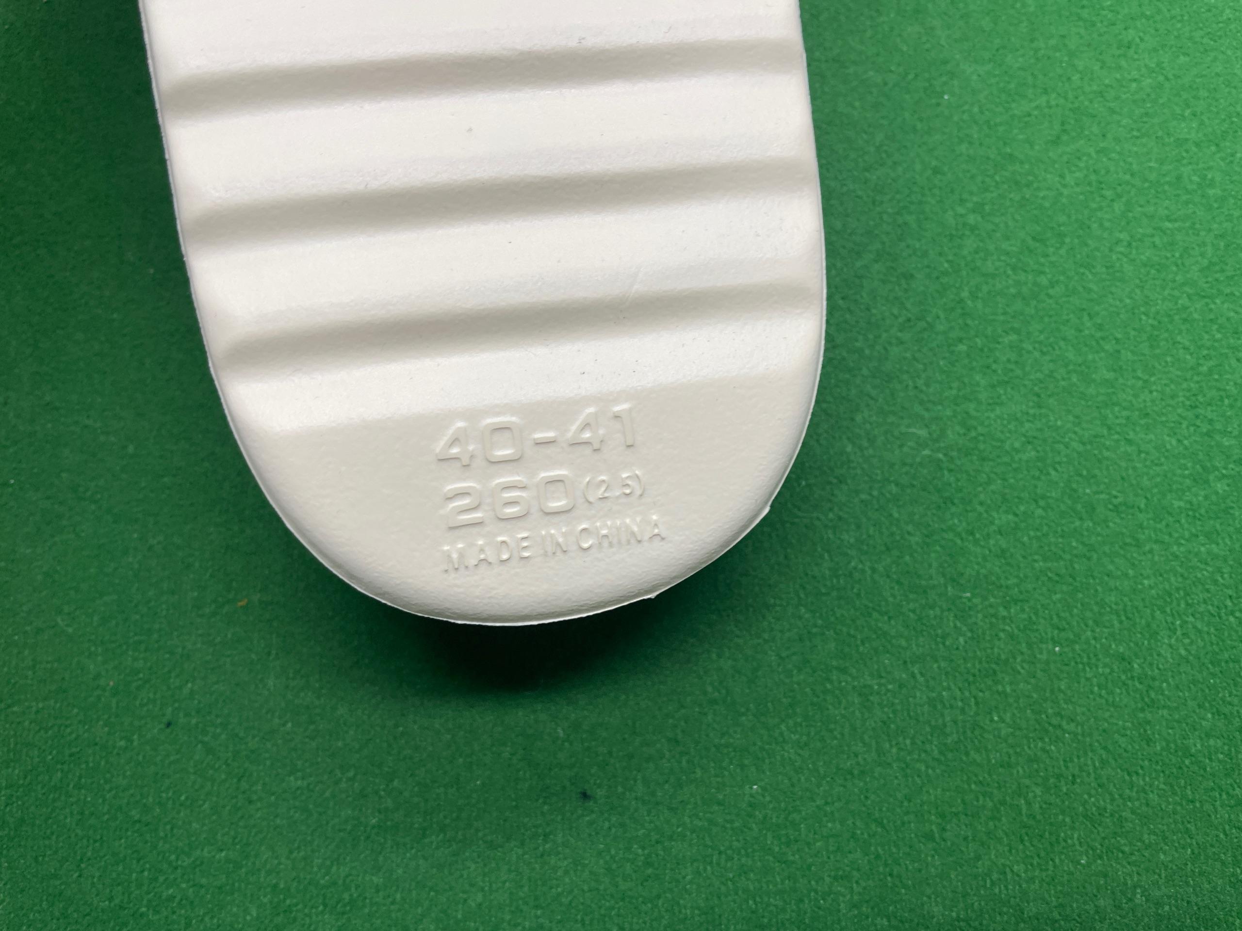 Foto QC 3 de adidas Yeezy Slide Foam Bone