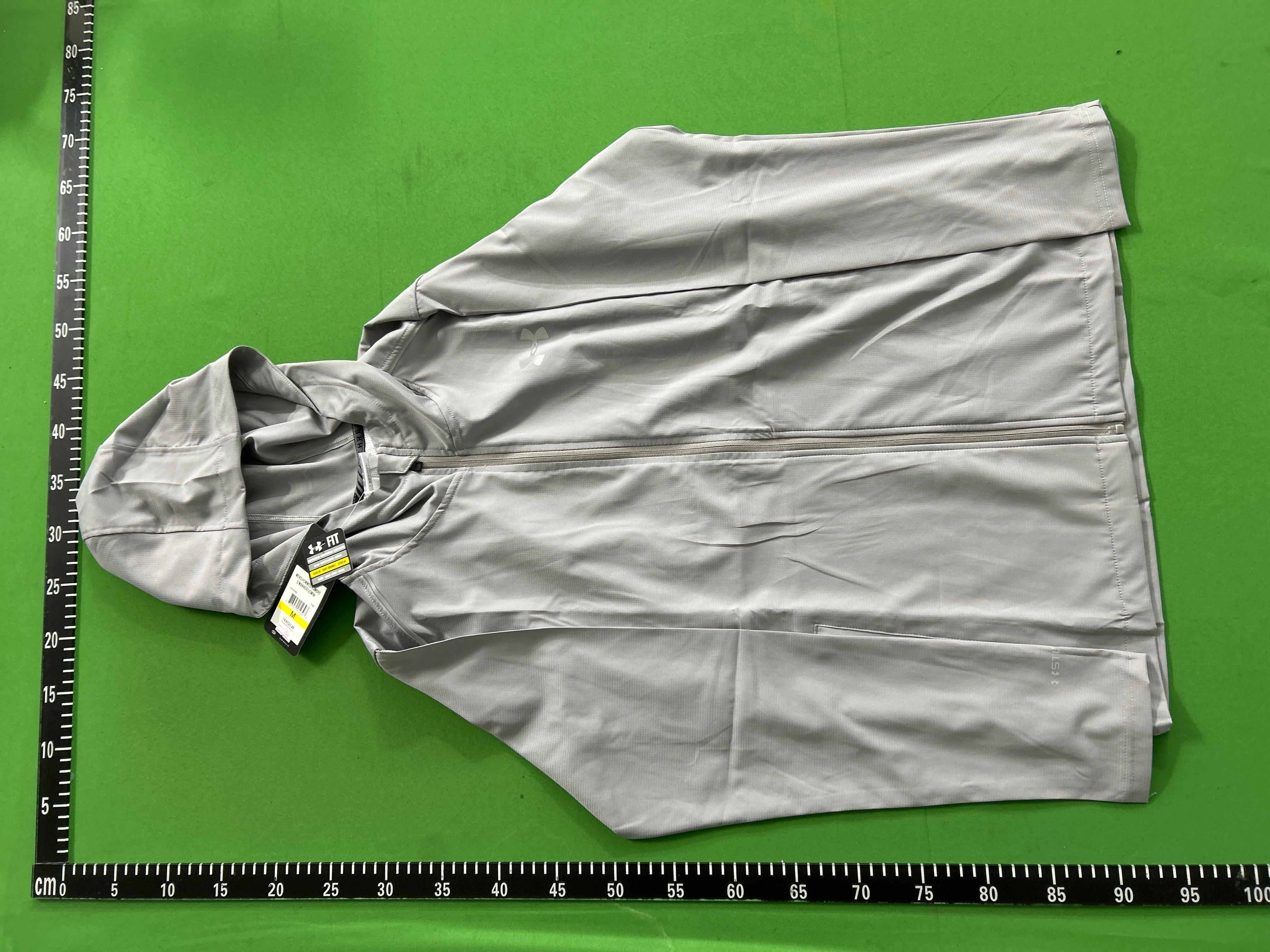 Foto QC 3 de Under Armour Windbreaker Jacket Grey