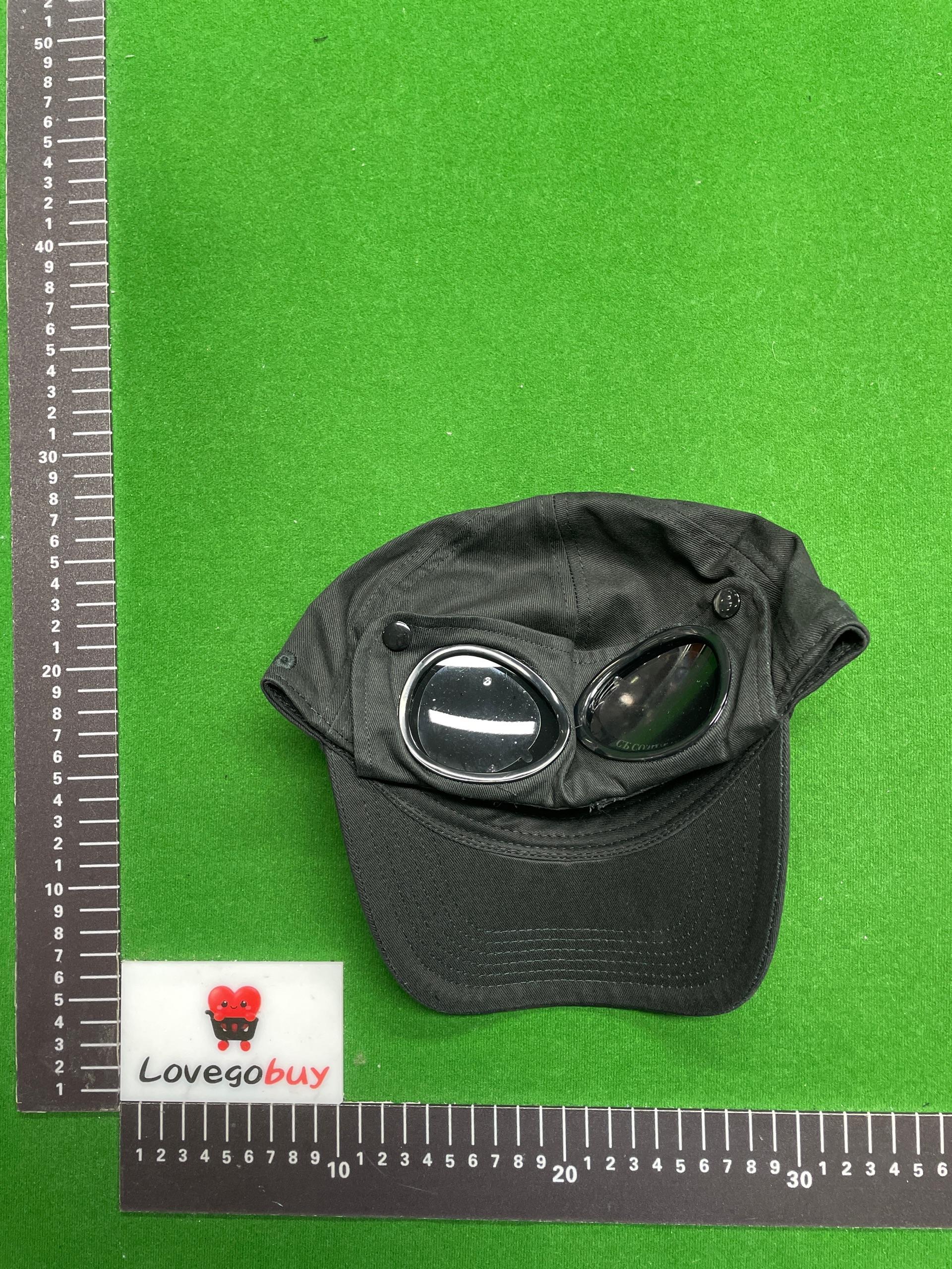 Foto QC 1 de C.P. Company Goggle Beanie Black