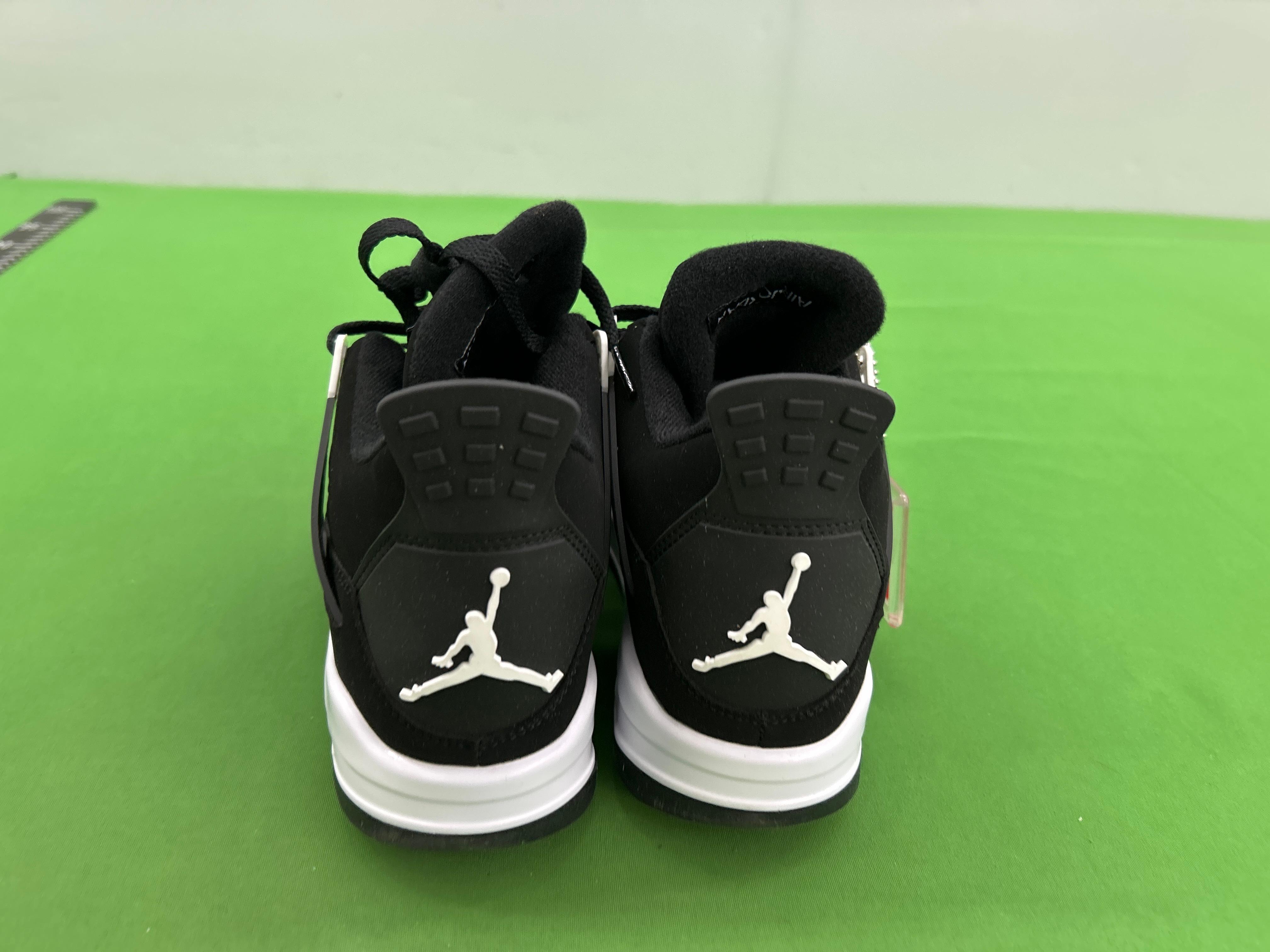 Foto QC 2 de Jordan 4 Retro Black Cat CU1110-010