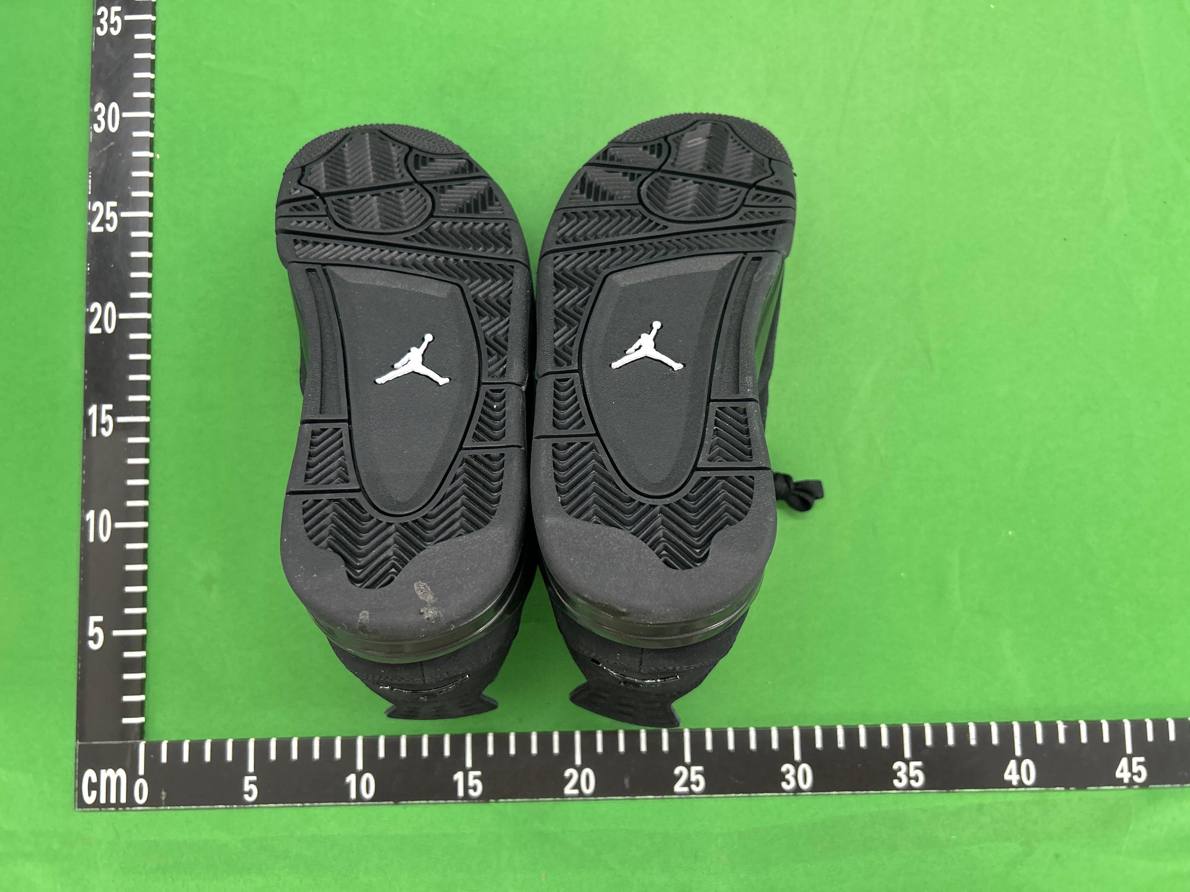 Foto QC 7 de Jordan 4 Retro Black Cat CU1110-010
