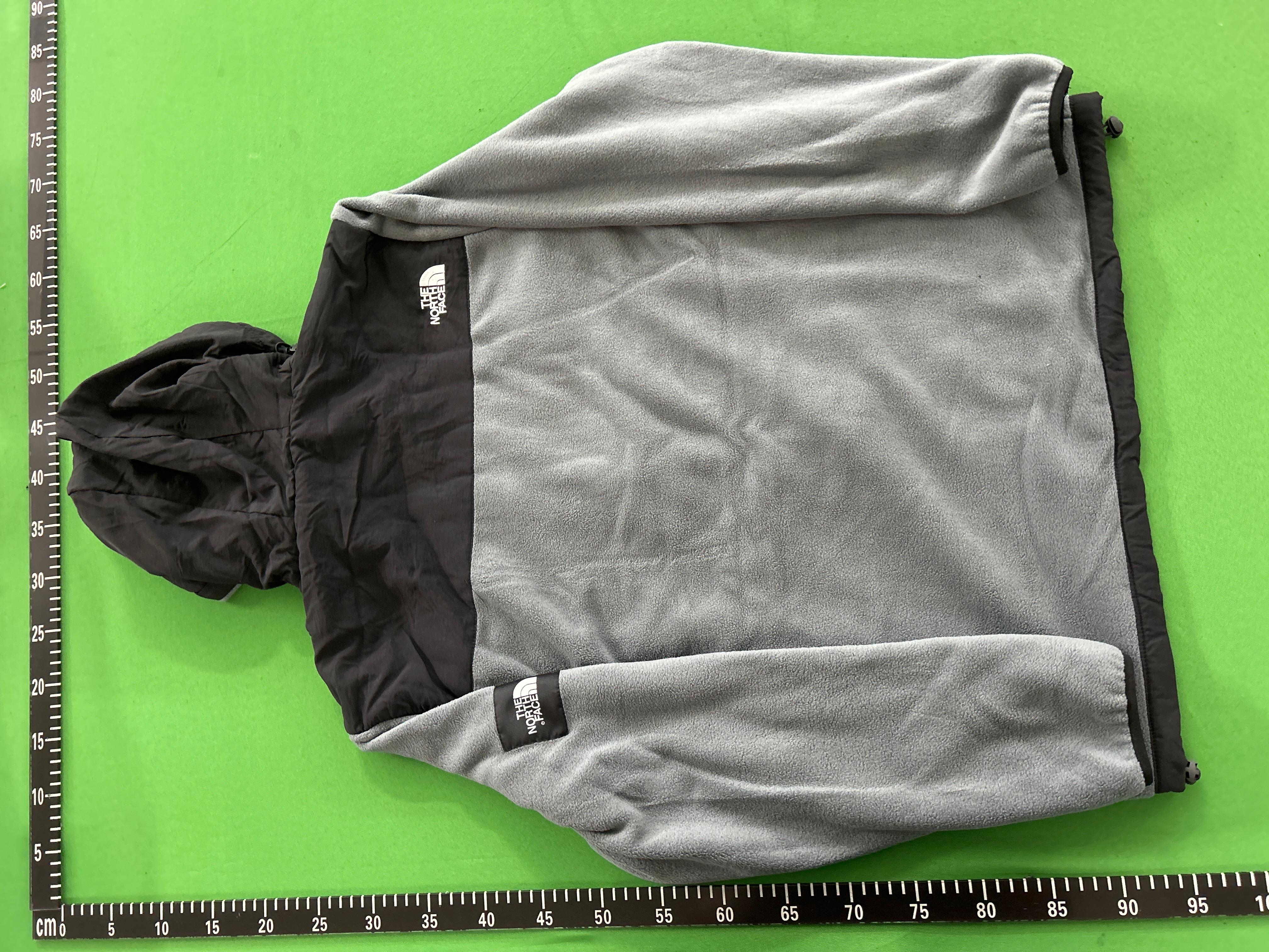 Foto QC 4 de The North Face Fleece Hooded Jacket Black