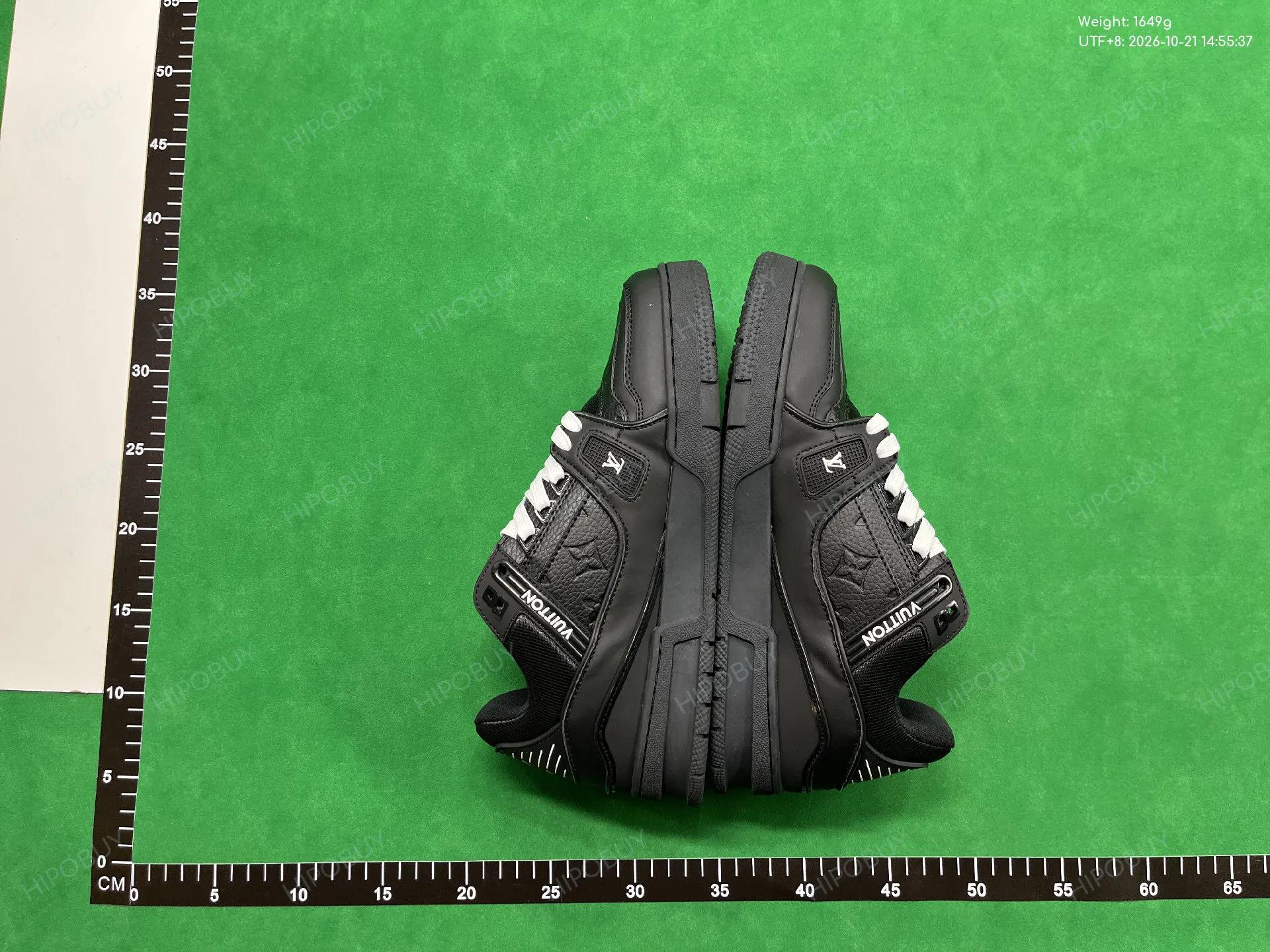 Foto QC 4 de Louis Vuitton Trainer Black White 8003