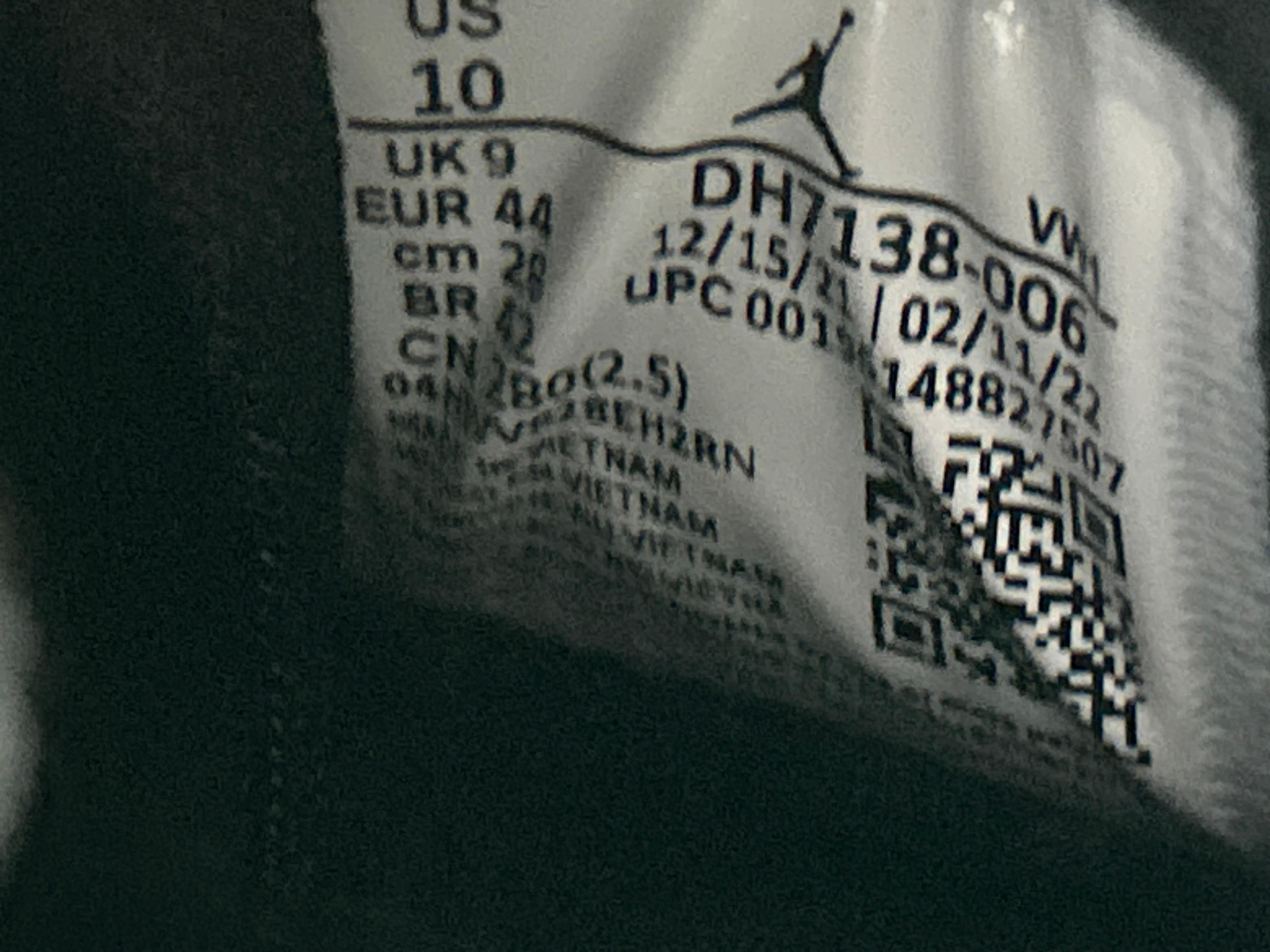 Foto QC 5 de Jordan 4 Retro Black Cat CU1110-010