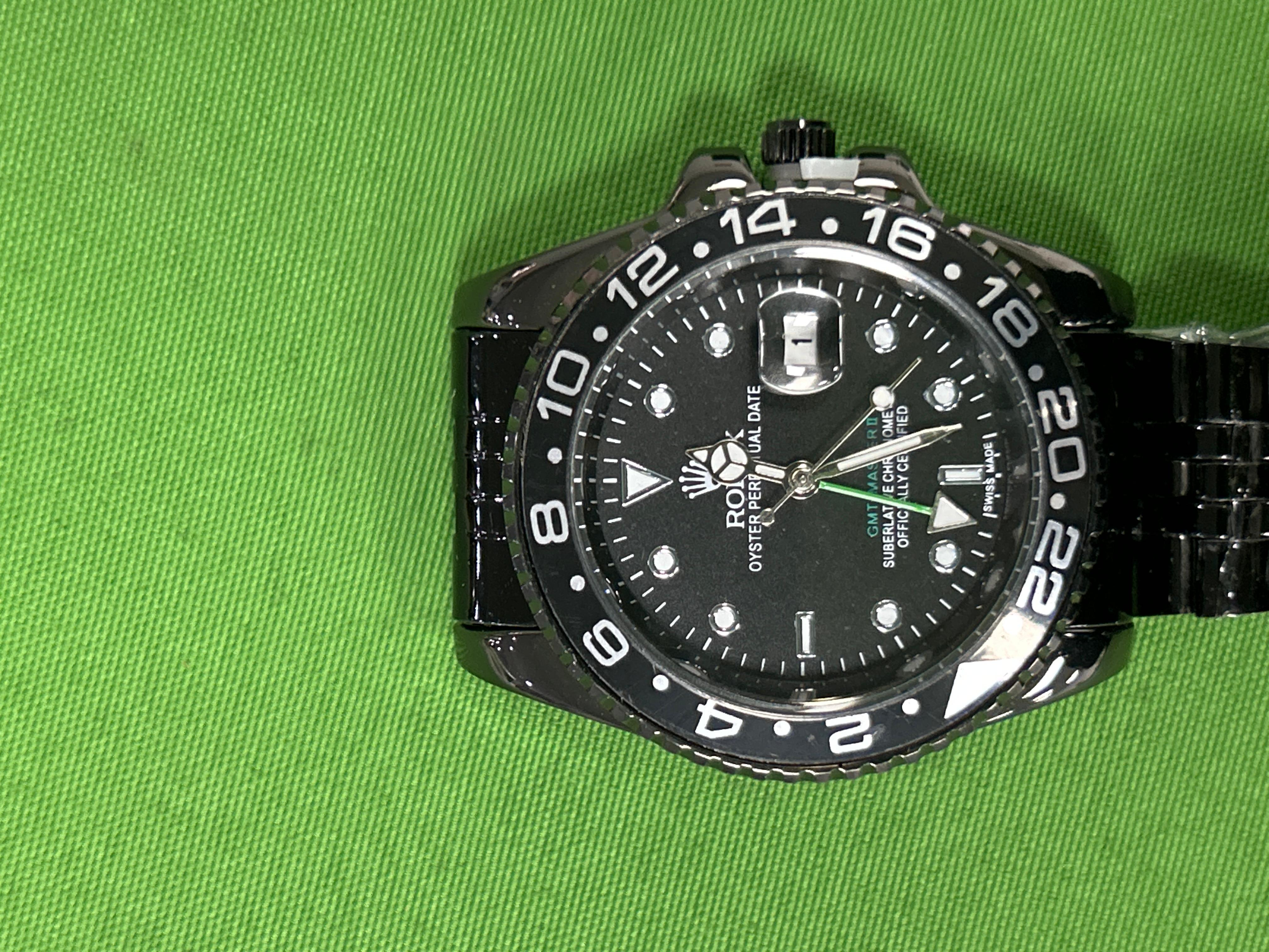 Foto QC 4 de Rolex GMT-Master II 116710LN