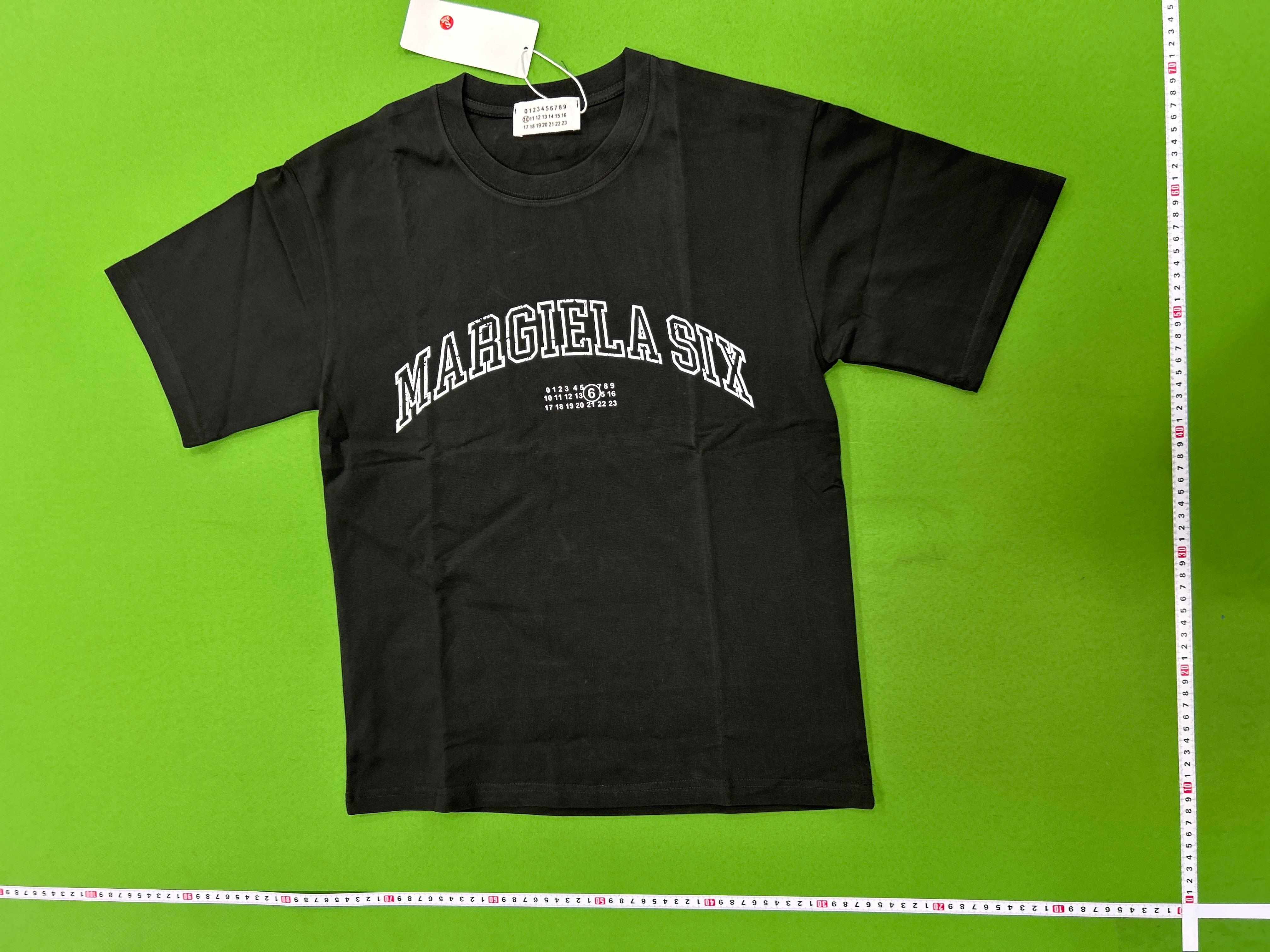 Foto QC 3 de Maison Margiela T-shirt Numeric Logo Black