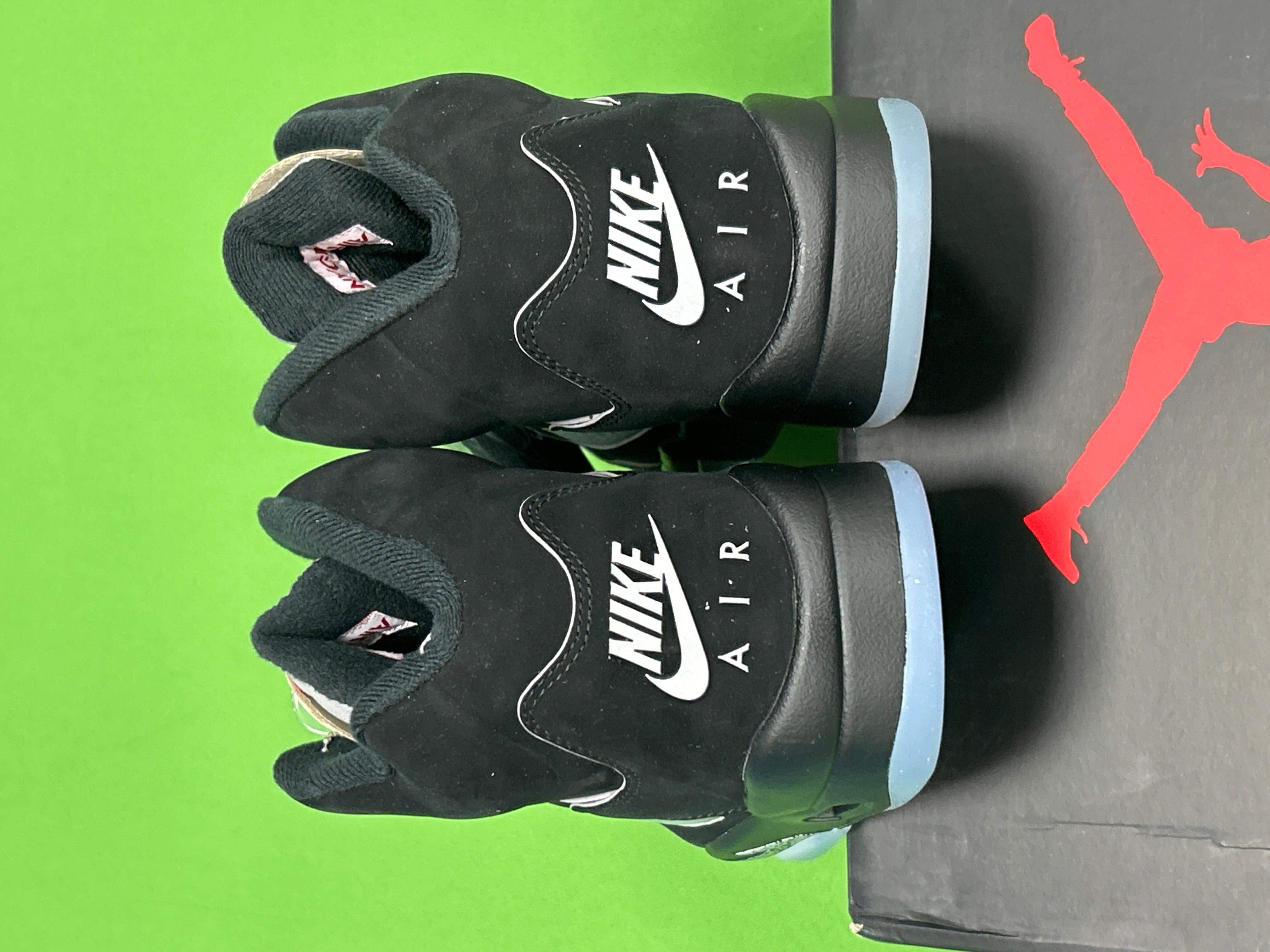 Foto QC 2 de Jordan 5 Retro OG Black Metallic Reimagined HF3975-001
