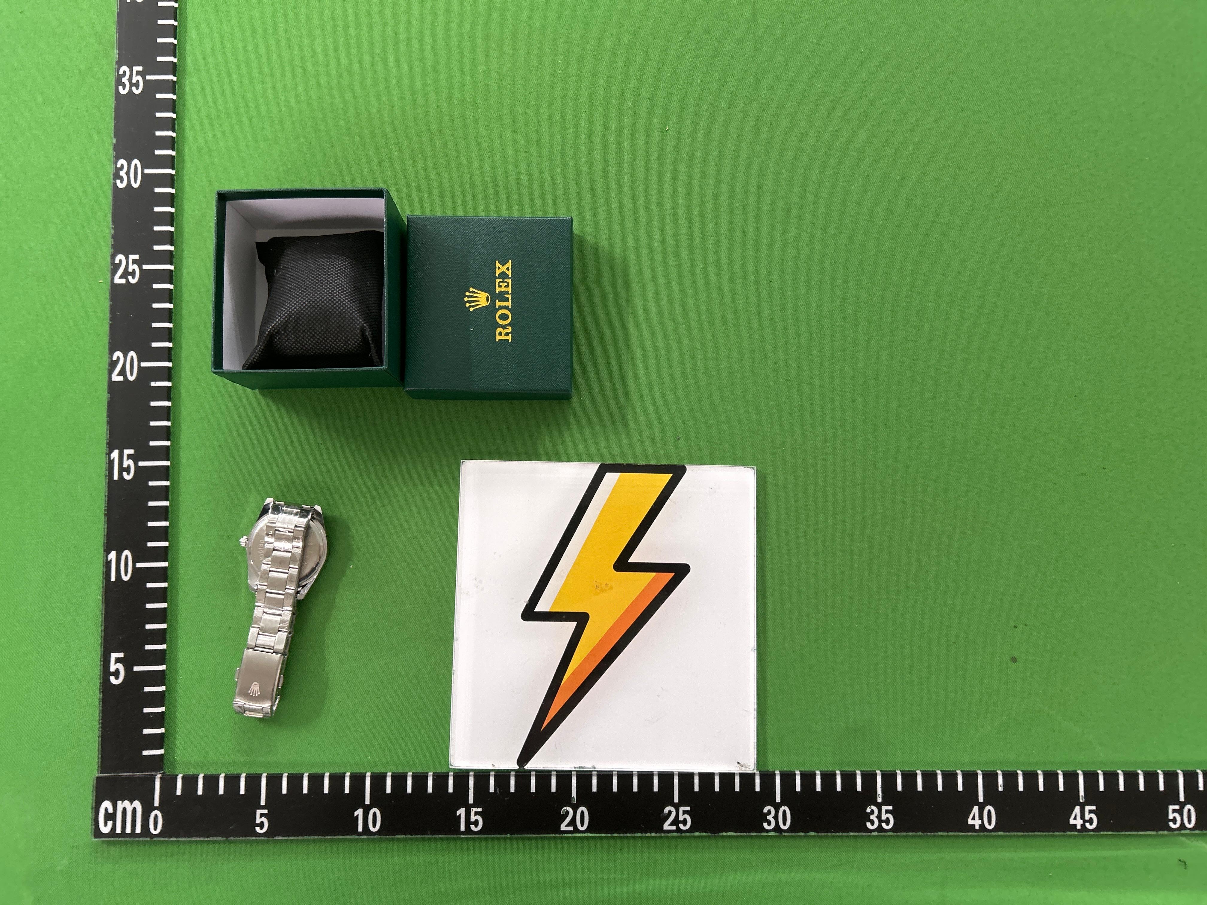 Foto QC 3 de Unbranded Oyster Perpetual Style Quartz Watch 0032