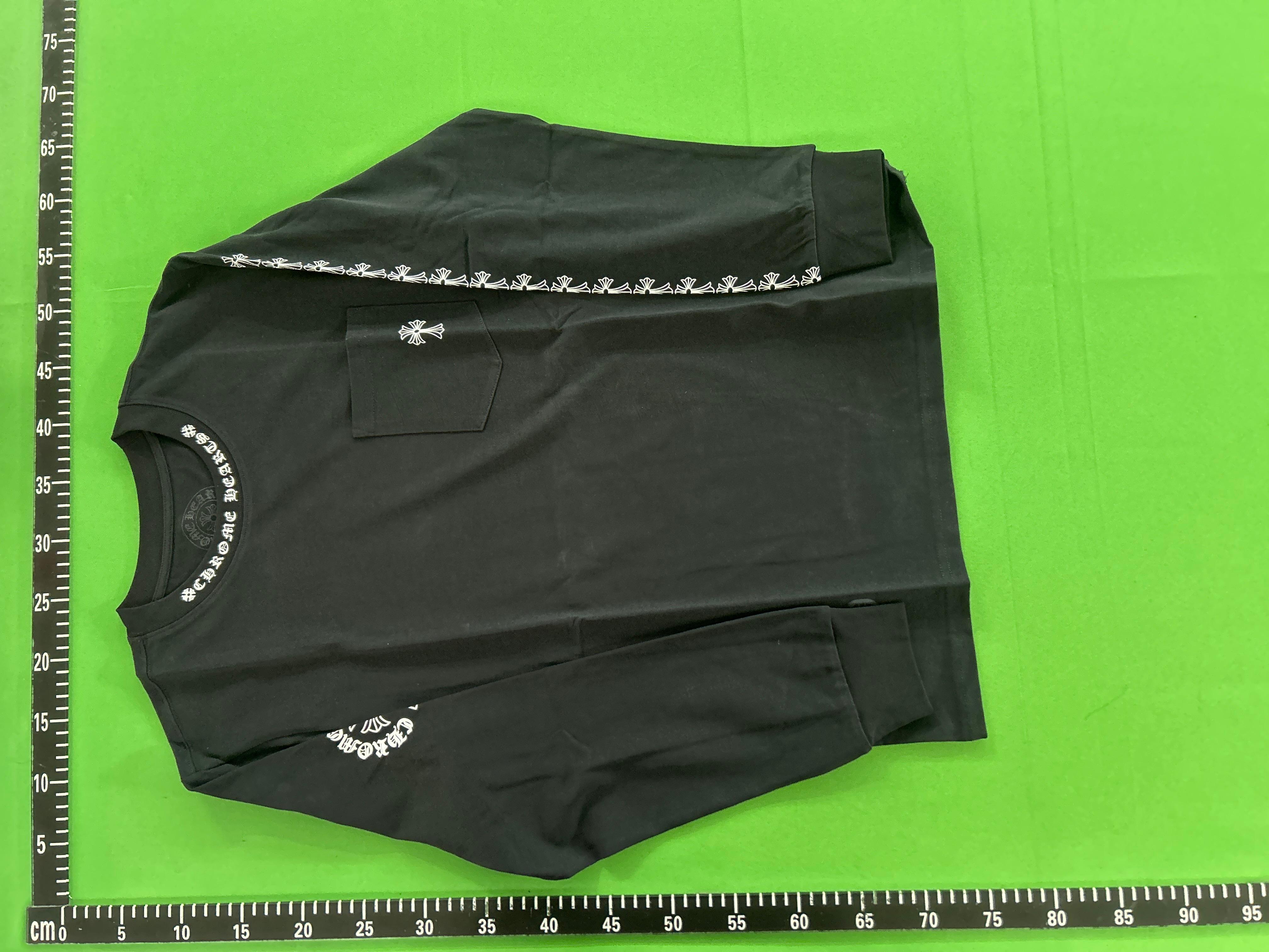 Foto QC 7 de Chrome Hearts T-shirt Horseshoe Raglan Long-Sleeve White Black