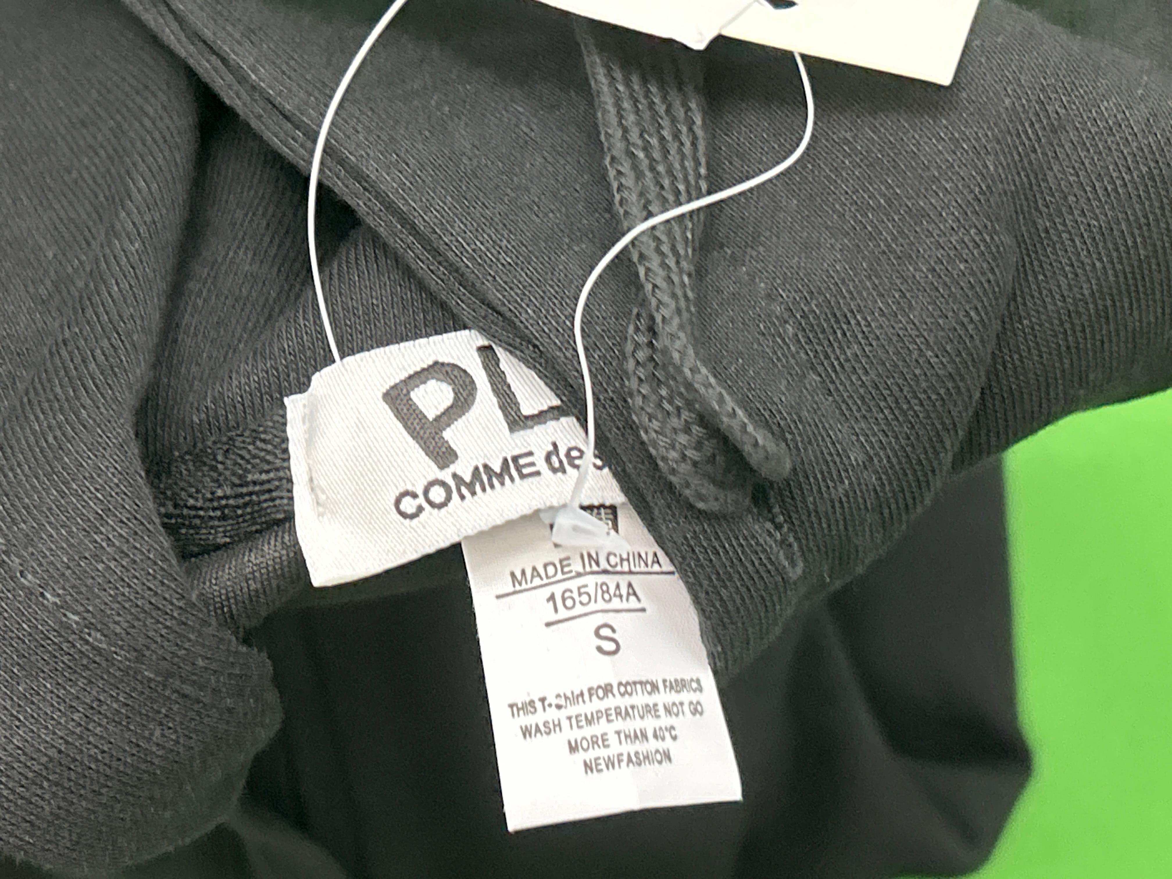 Foto QC 2 de Comme des Garçons Play Holiday Emoji Hoodie Off-White