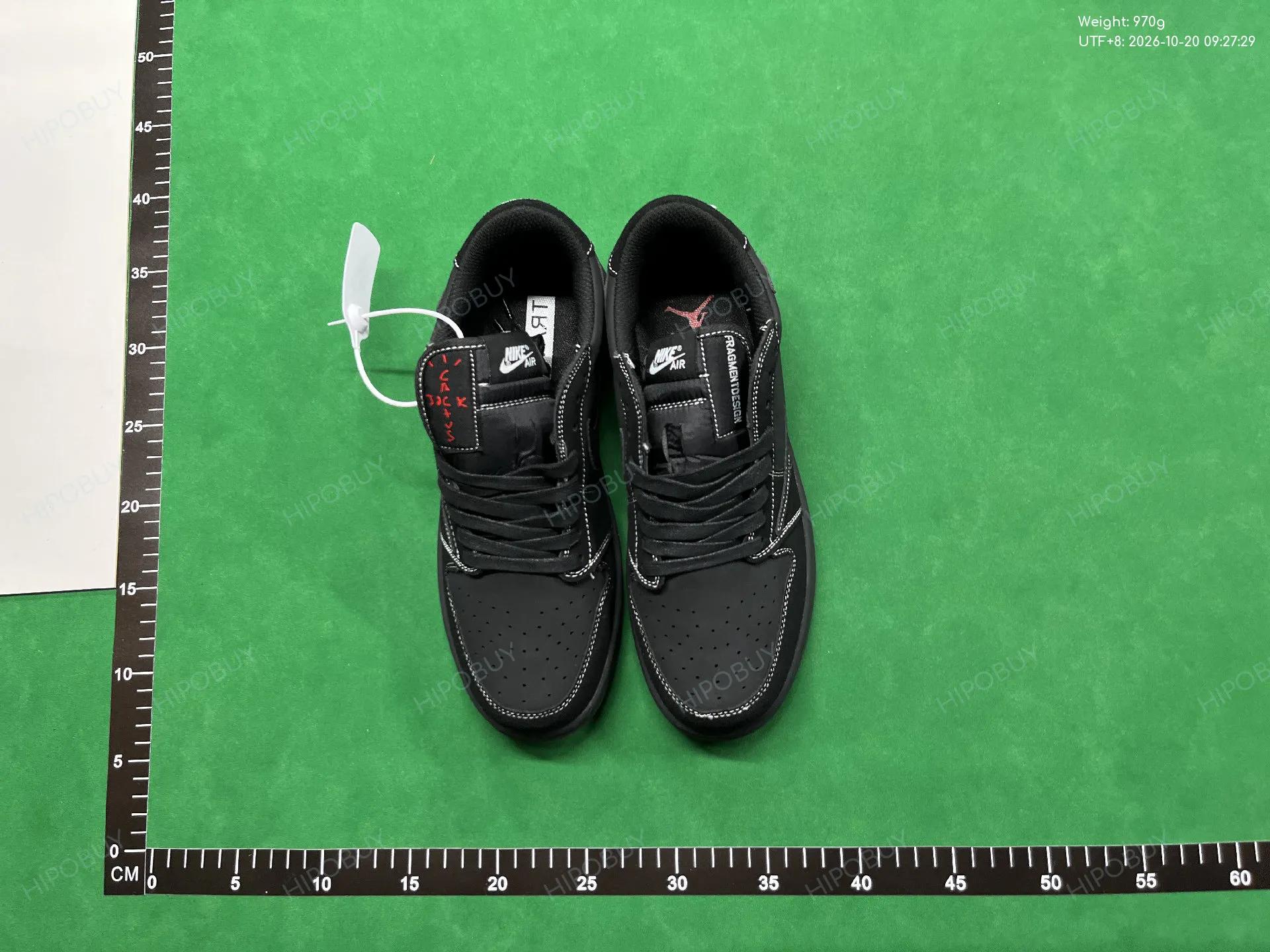 Foto QC 6 de Louis Vuitton Trainer Low Black LV2213
