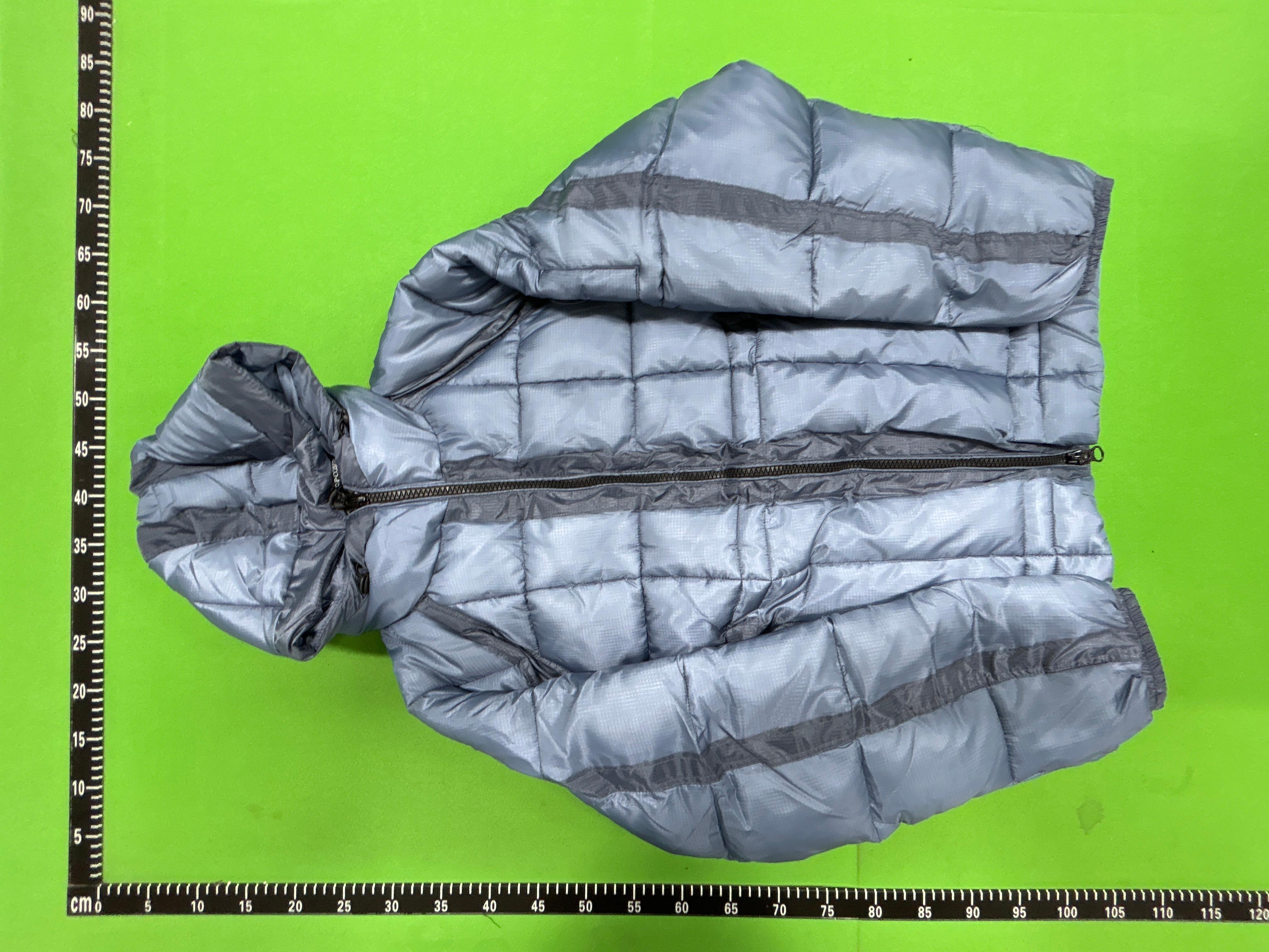 Foto QC 6 de Moncler Hooded Jacket Hybrid Down Knit Black