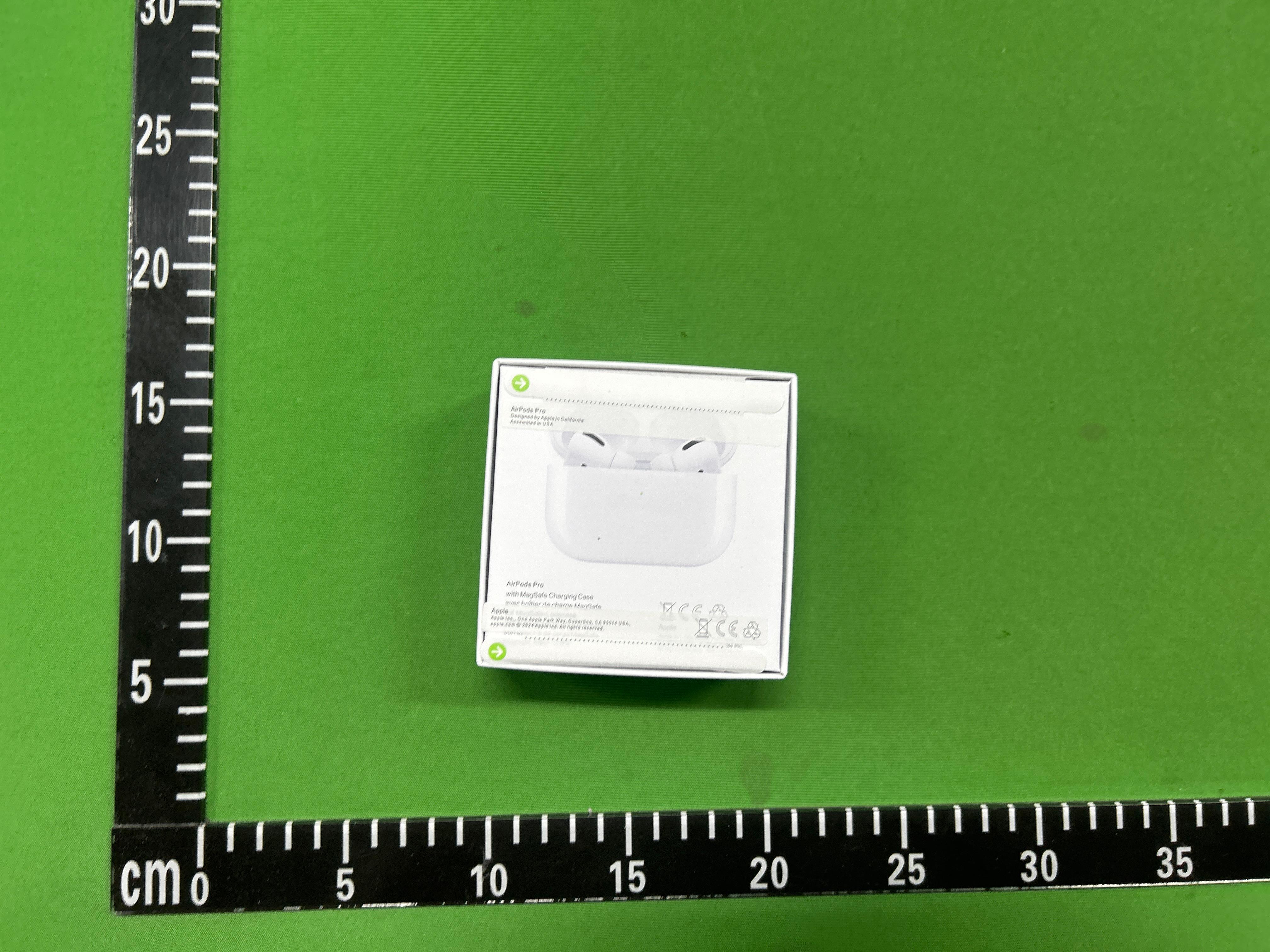 Foto QC 8 de Apple AirPods (3rd Generation) White