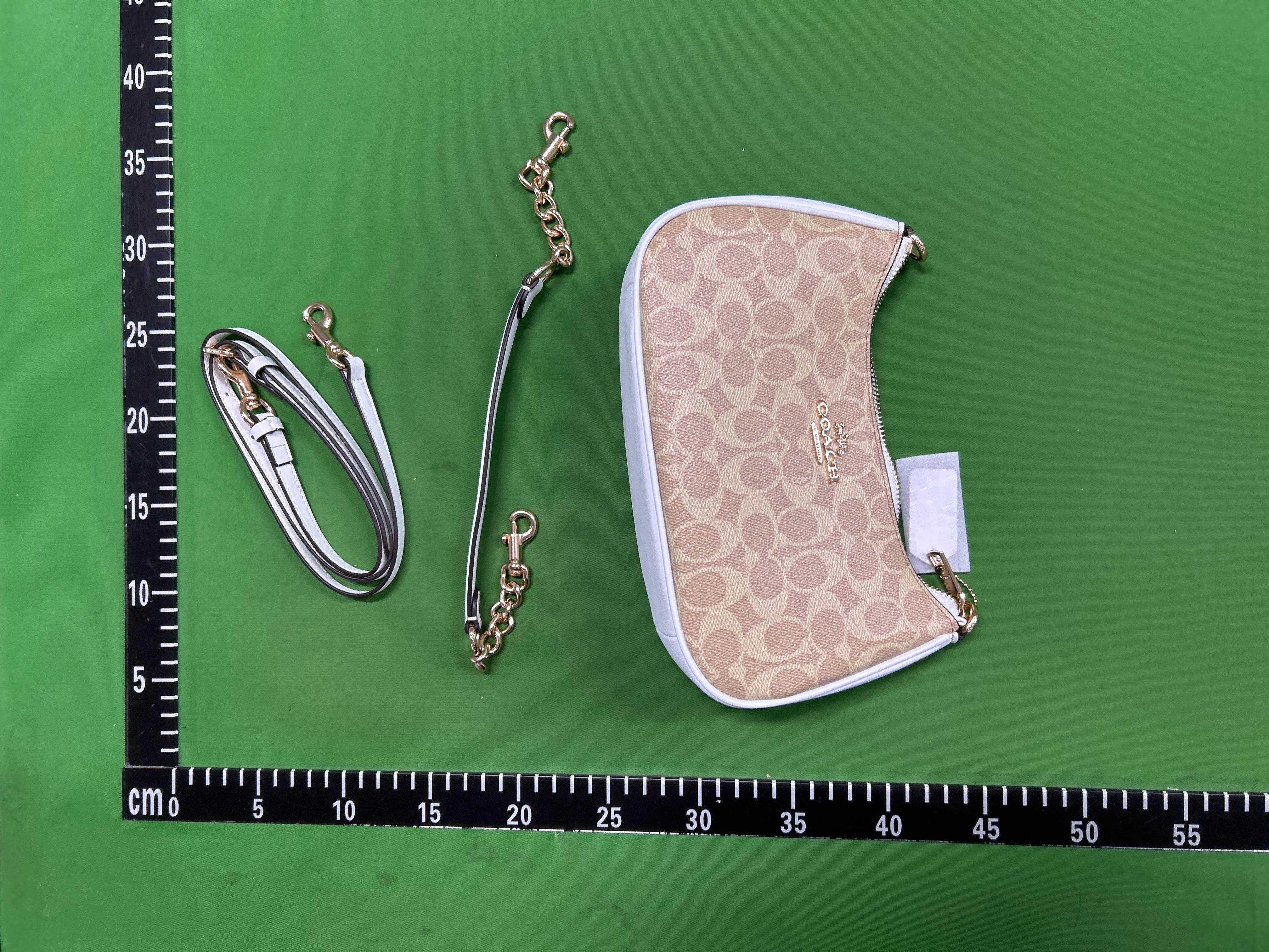 Foto QC 4 de Coach Teri 25 Signature Canvas Khaki