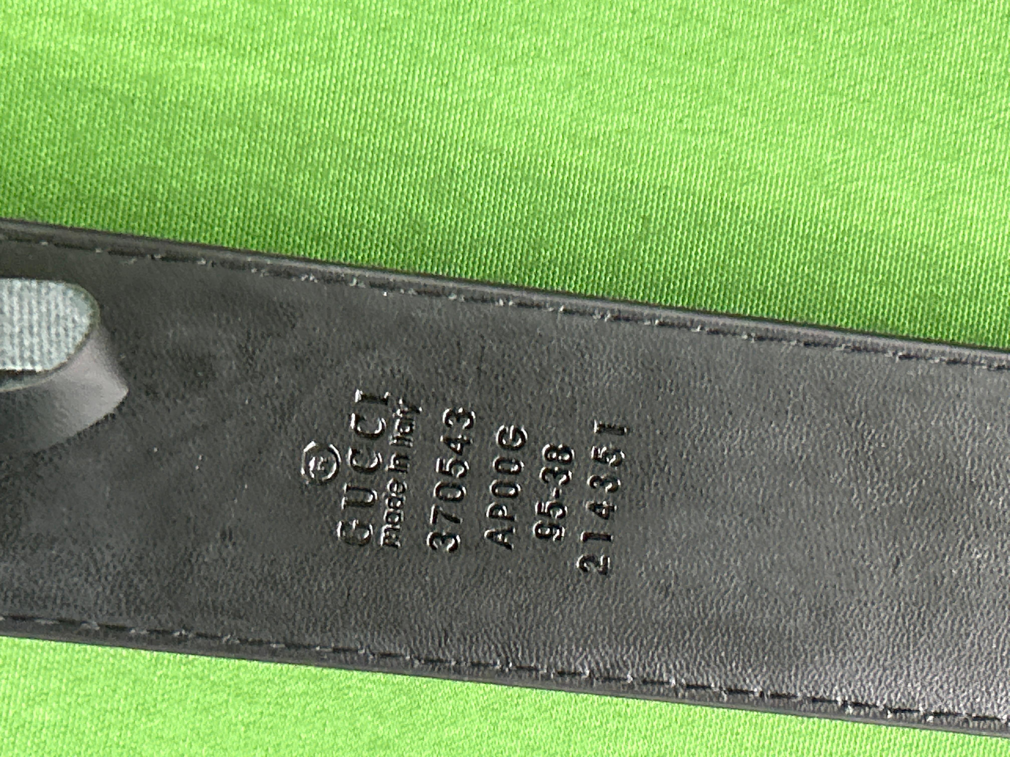 Foto QC 3 de Gucci Interlocking G Belt Disney x Mickey Mouse GG Supreme