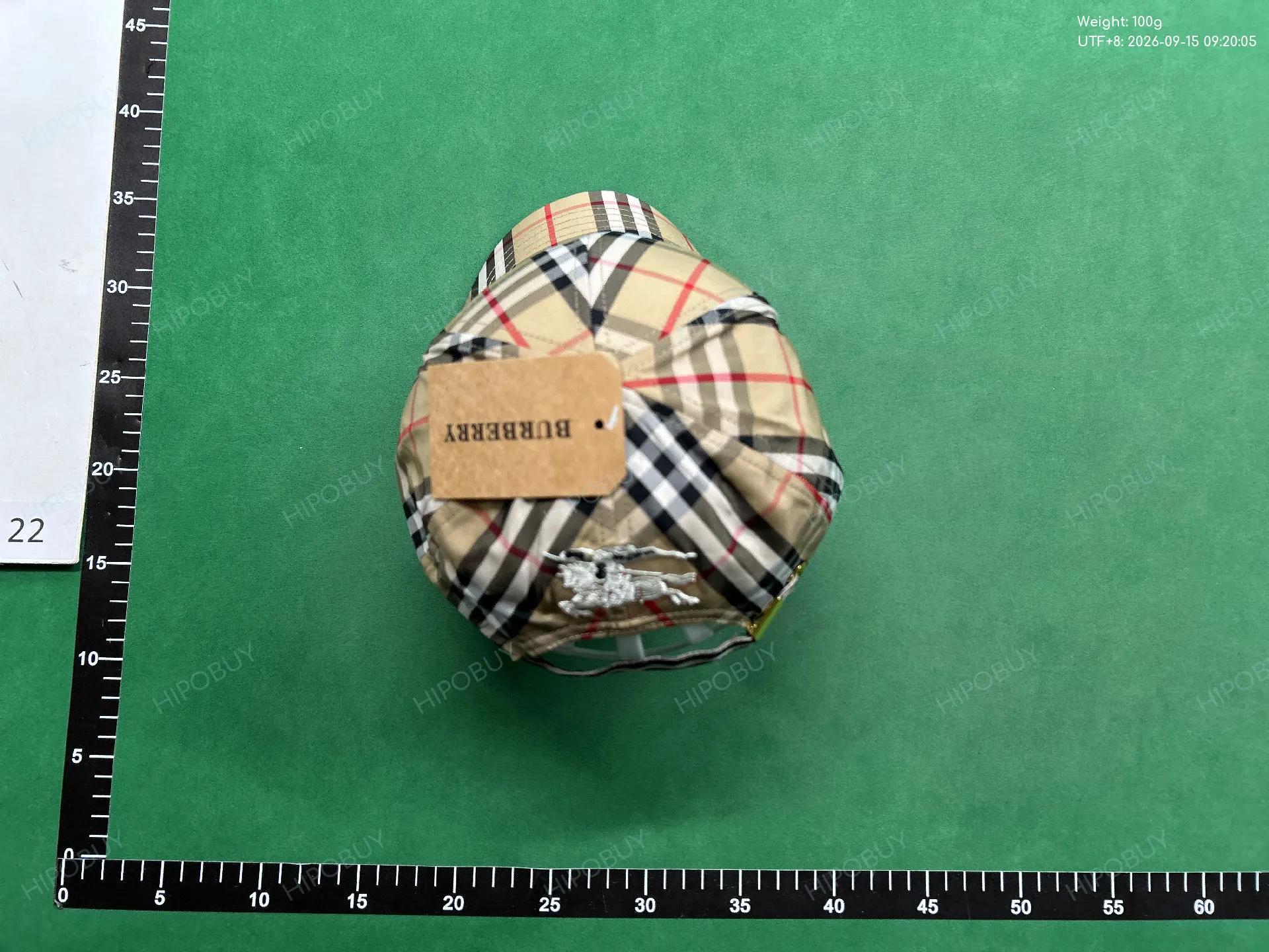 Foto QC 8 de Prada Re-Nylon Cap Black