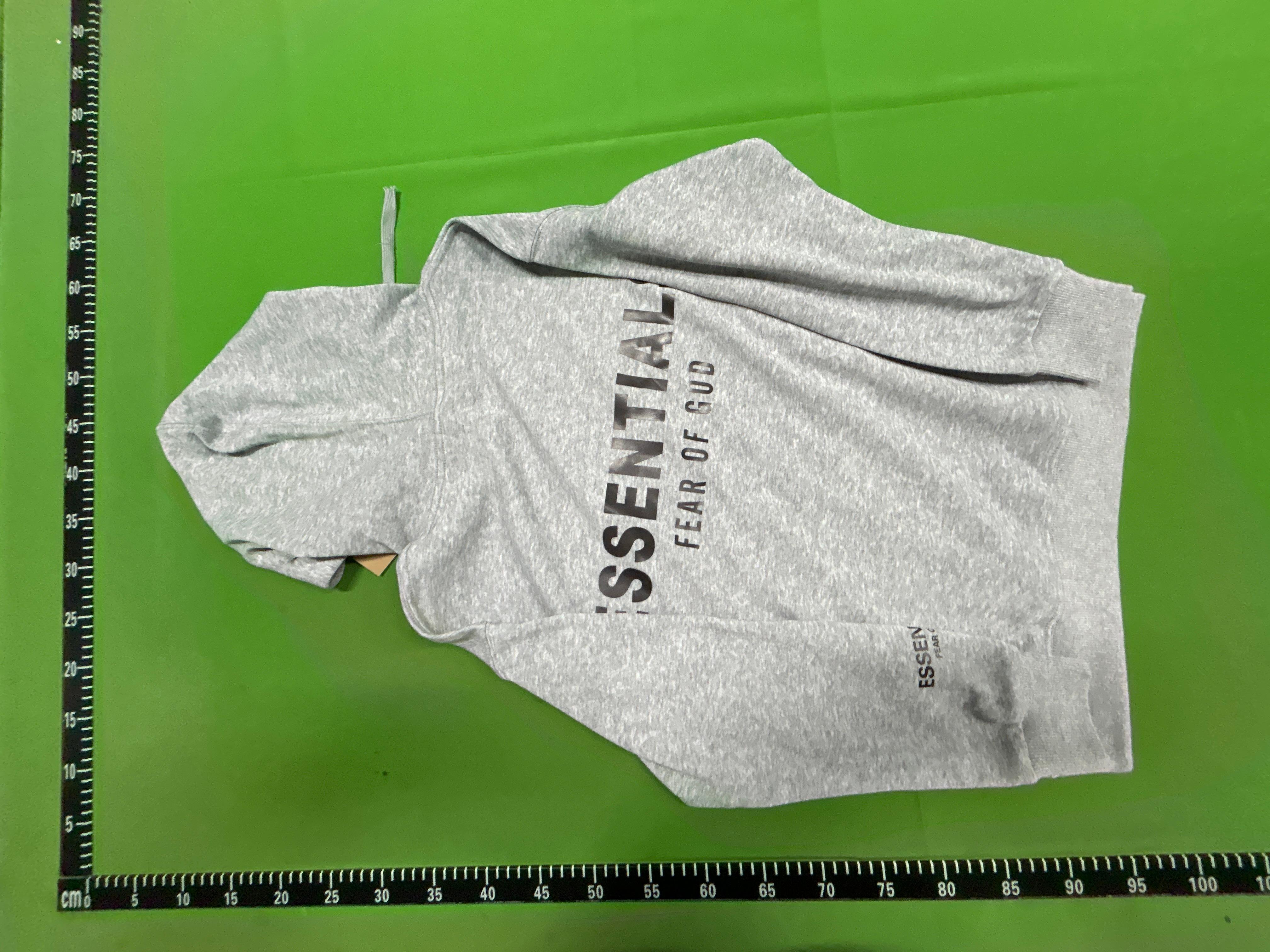 Foto QC 4 de Fear of God Essentials Sweatpants Logo Heather Grey