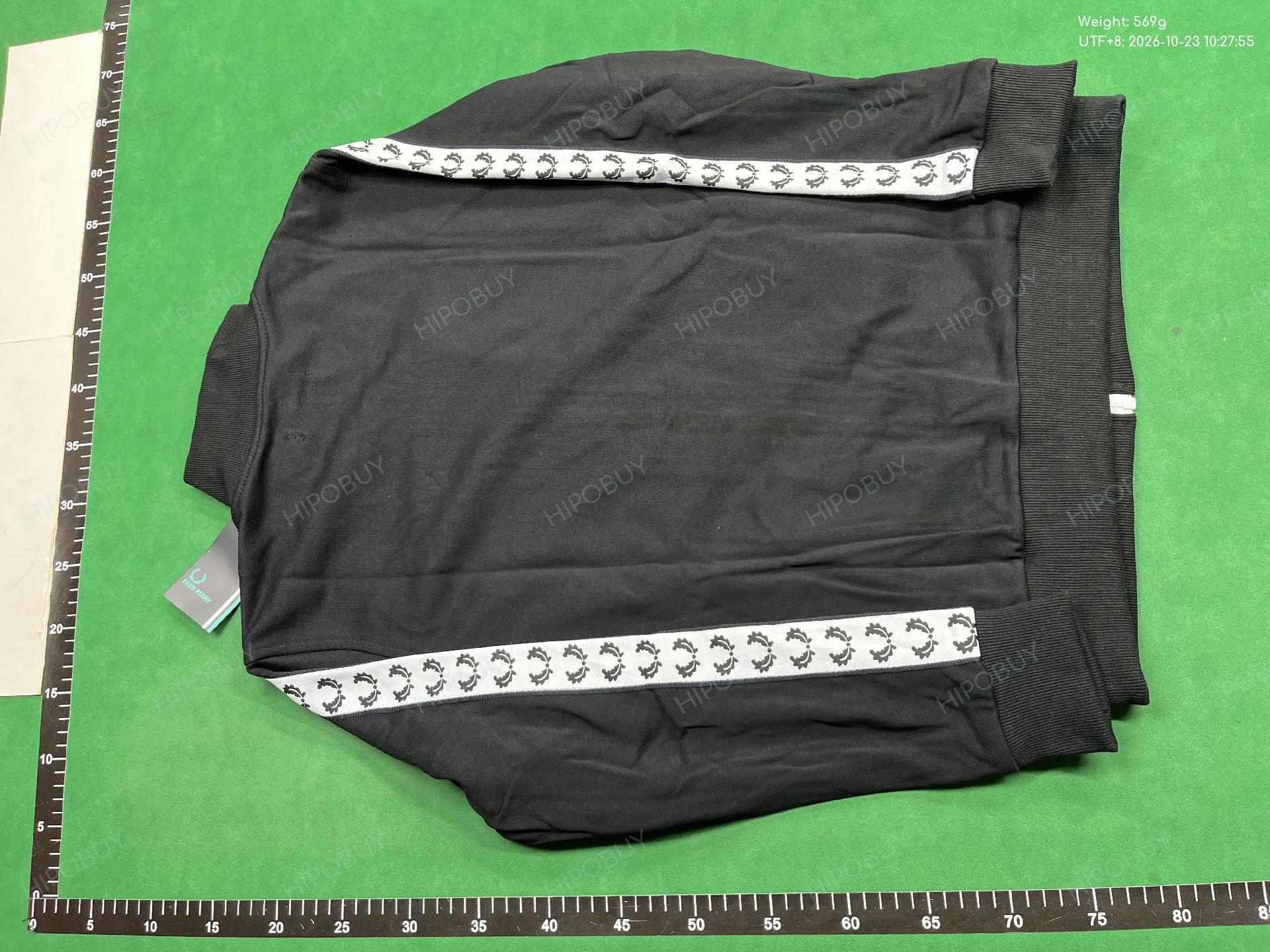 Foto QC 3 de Fred Perry Taped Track Jacket Laurel Wreath Black