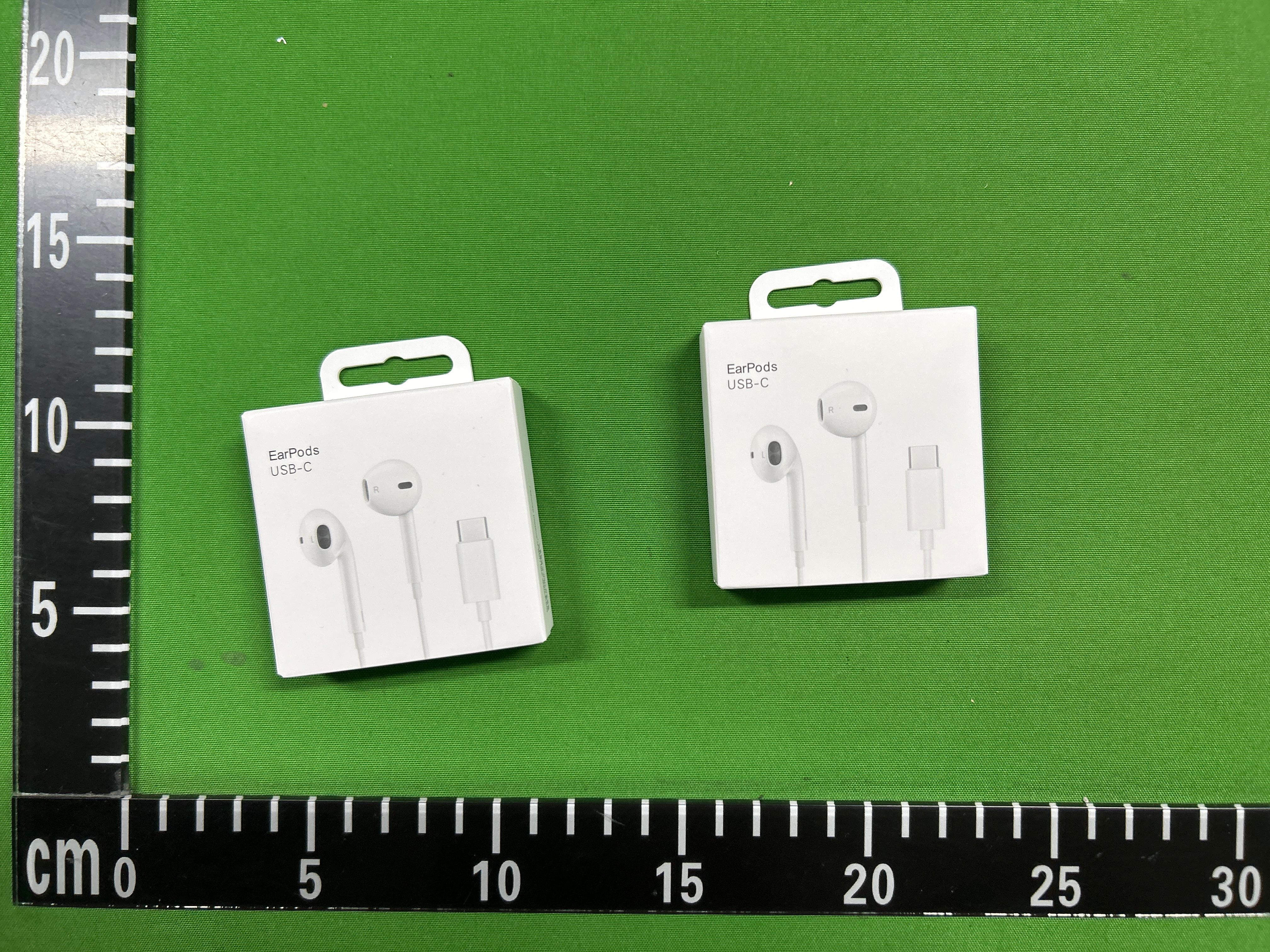 Foto QC 1 de Apple EarPods USB-C Headphones for iPhone 15/16/17 and iPad White
