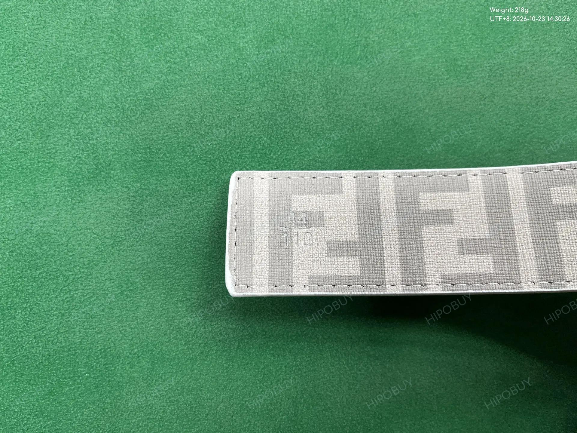 Foto QC 8 de Fendi FF Belt White