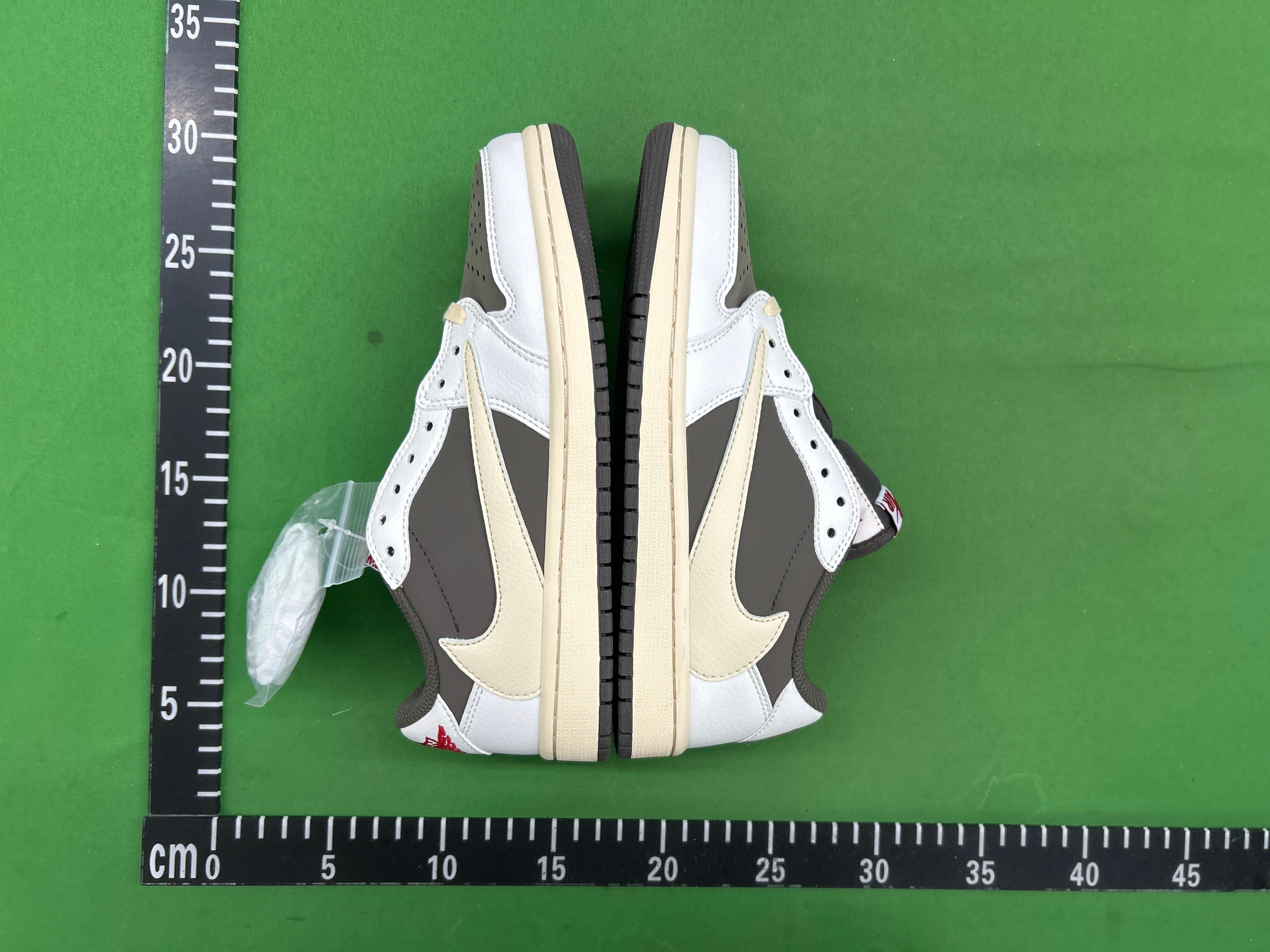 Foto QC 7 de Jordan 1 Retro Low OG SP Travis Scott Velvet Brown DM7866-202