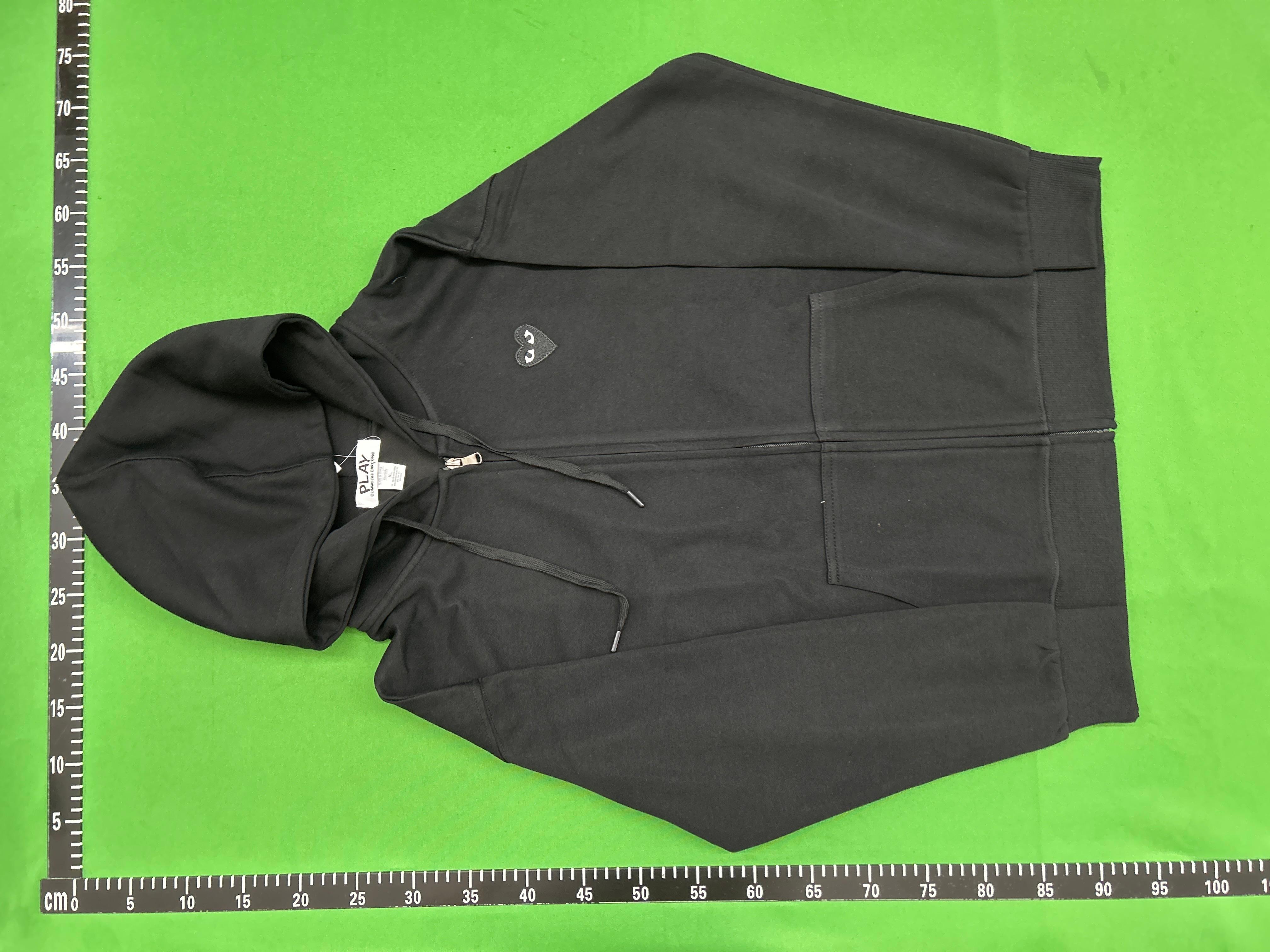 Foto QC 7 de Comme des Garçons Play Holiday Emoji Hoodie Off-White